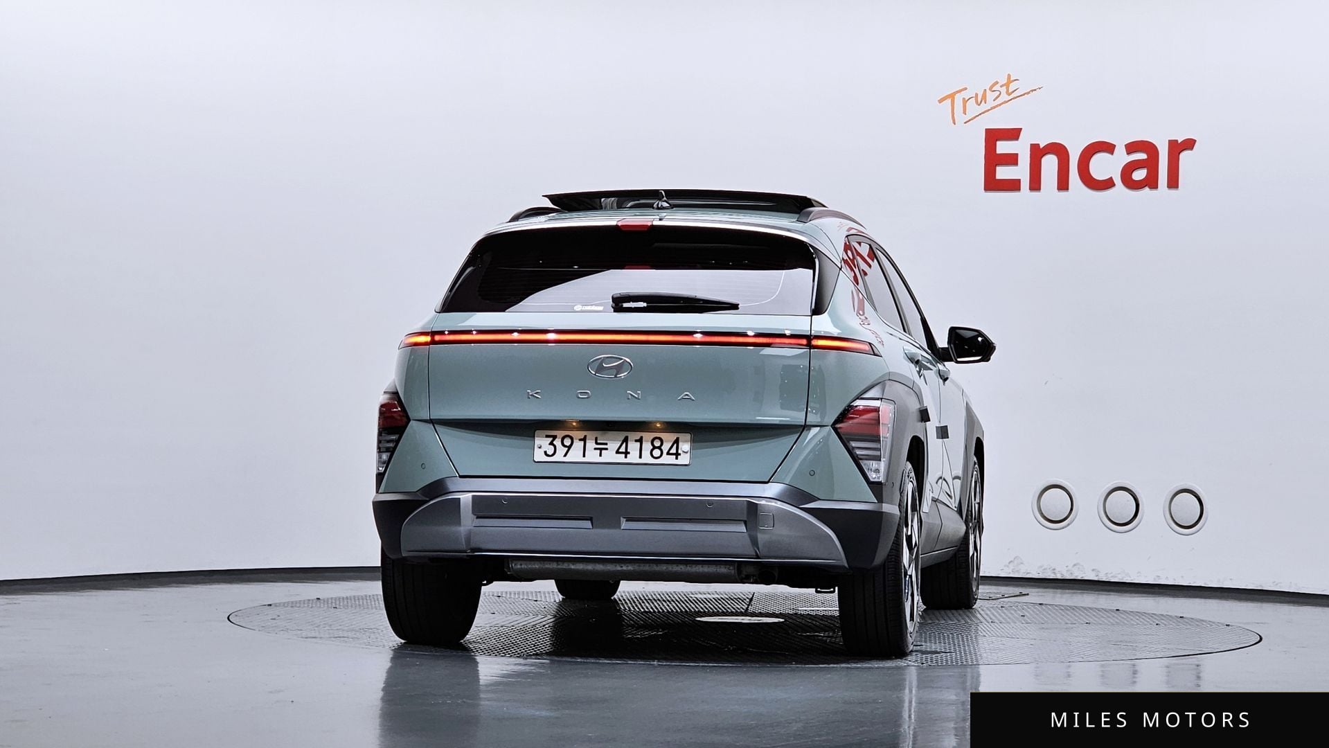 Hyundai Kona 2023 — миниатюра 4