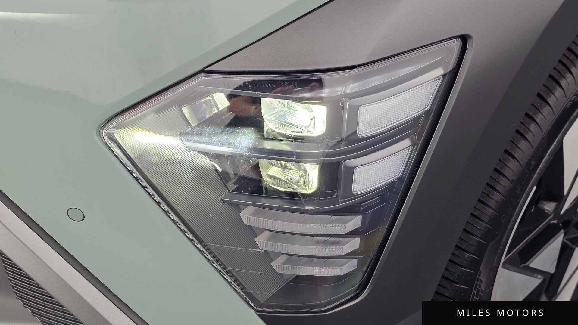 Hyundai Kona 2023 — миниатюра 8