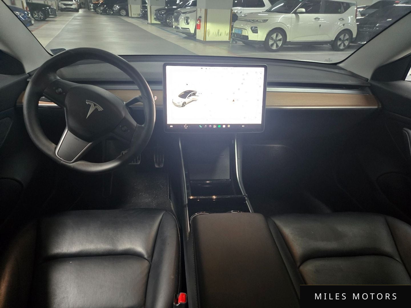 Tesla Model 3 2020 — миниатюра 7