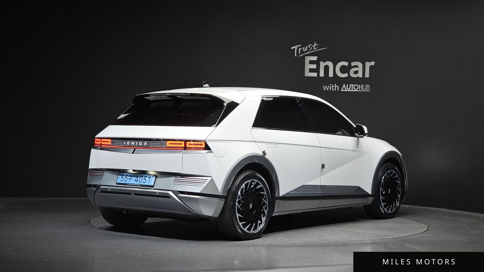 Hyundai Ioniq5 2022 — миниатюра 2
