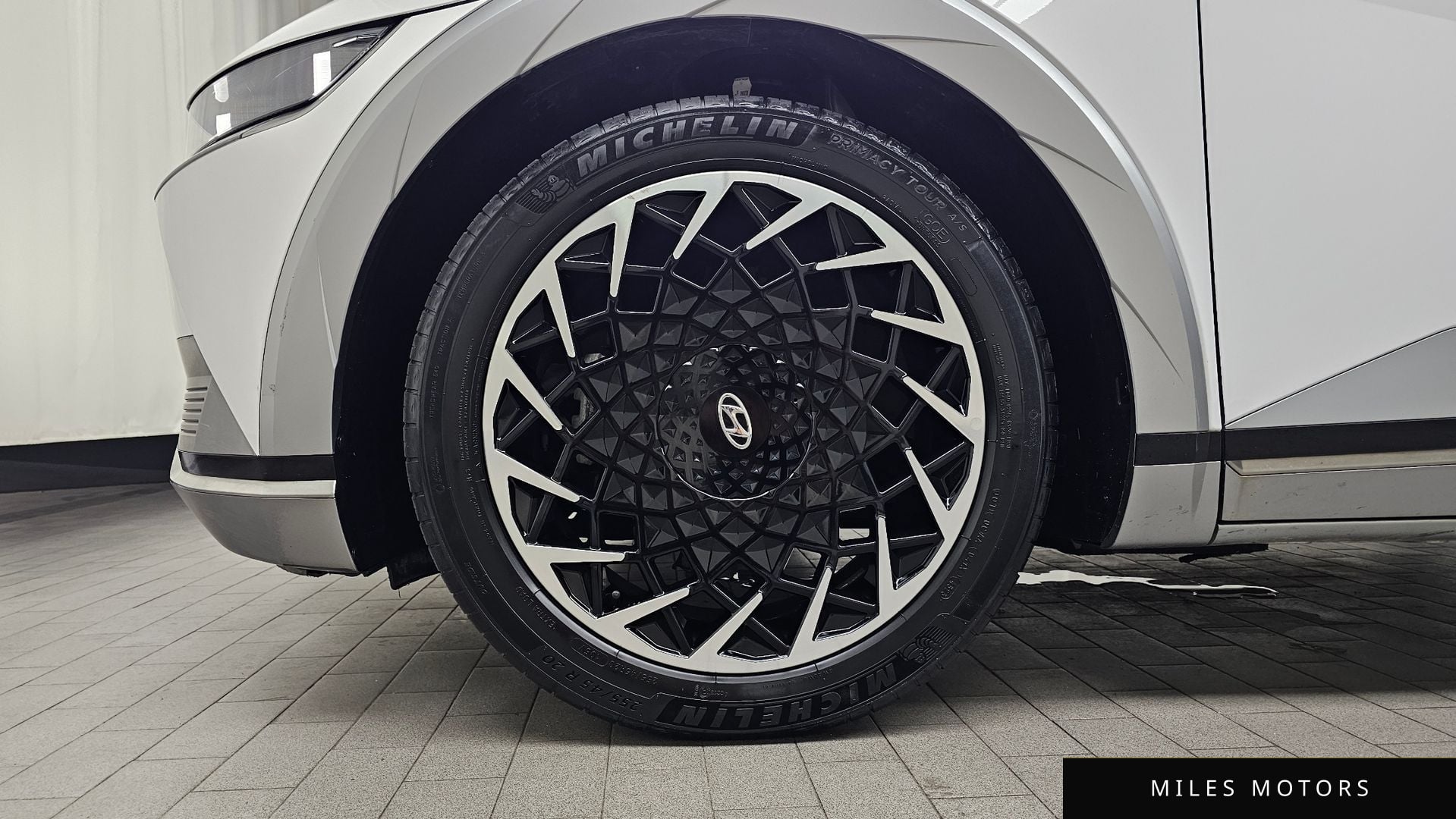 Hyundai Ioniq5 2022 — миниатюра 5