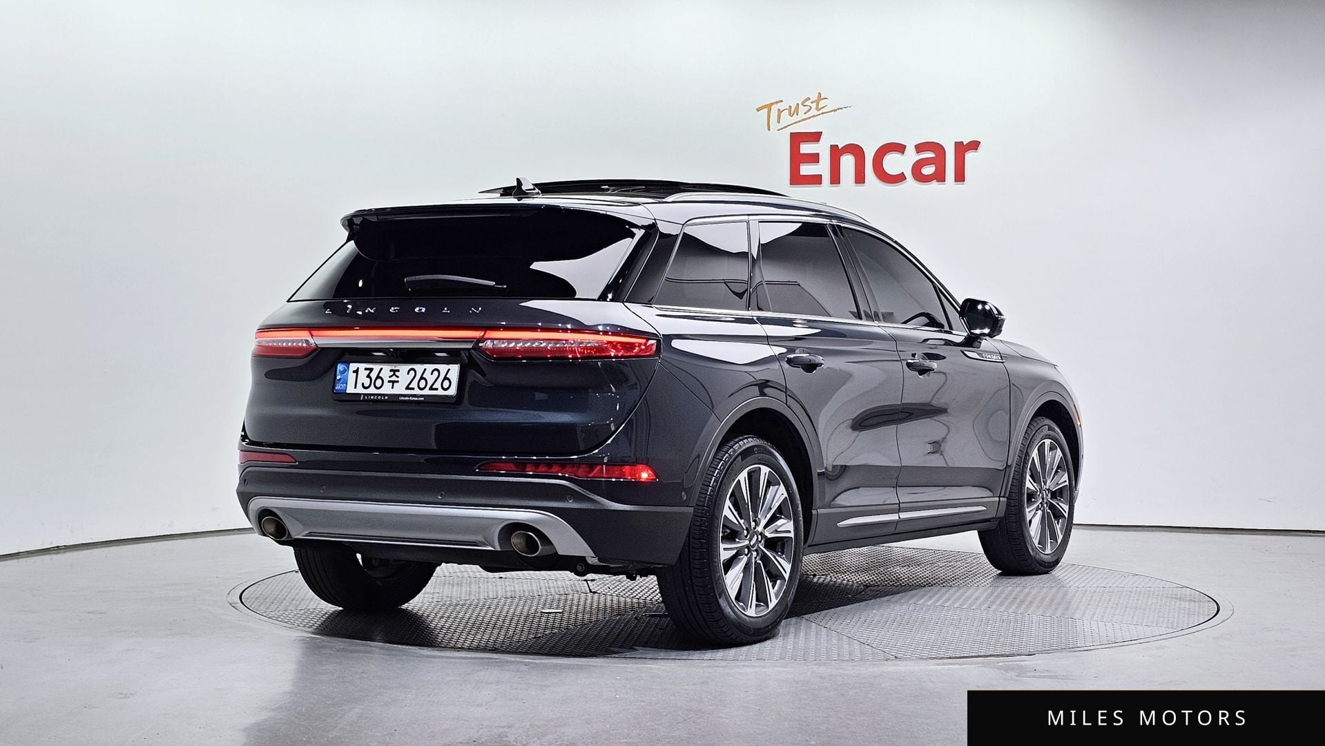 Lincoln Corsair 2021 — миниатюра 2
