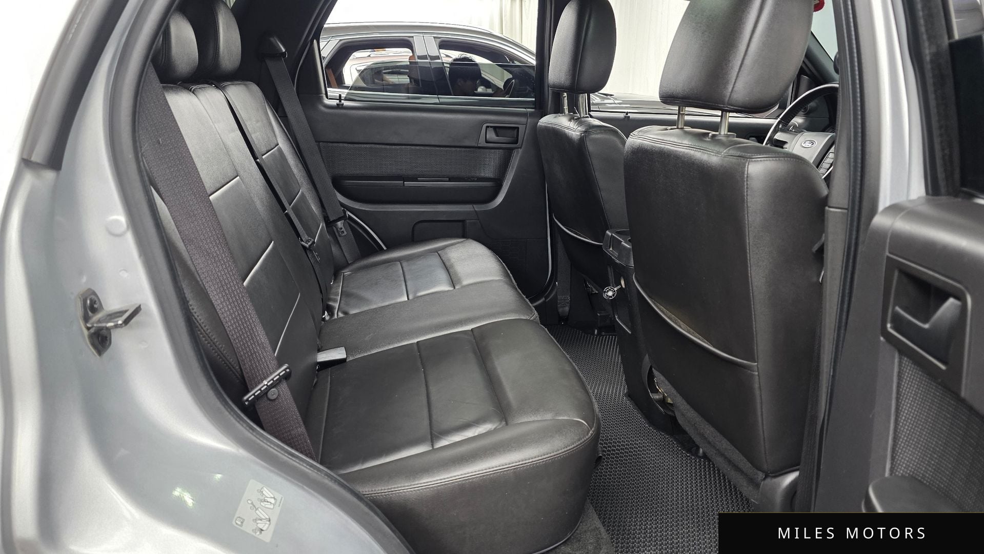 Ford Escape 2011 — миниатюра 11