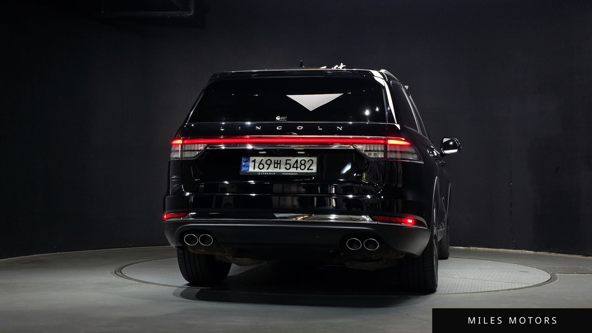 Lincoln Aviator 2022 — миниатюра 4