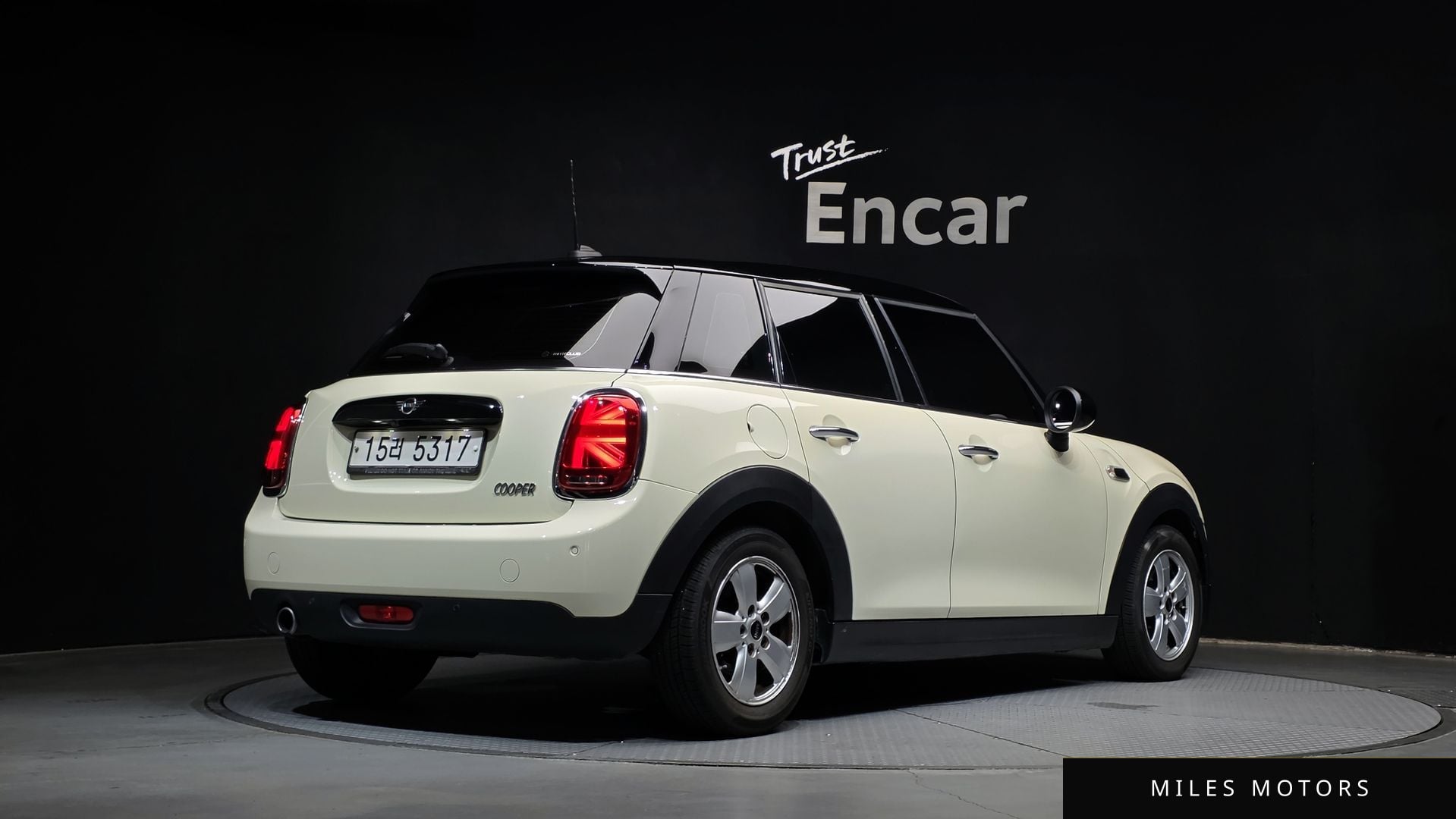 MINI Cooper 2019 — миниатюра 2