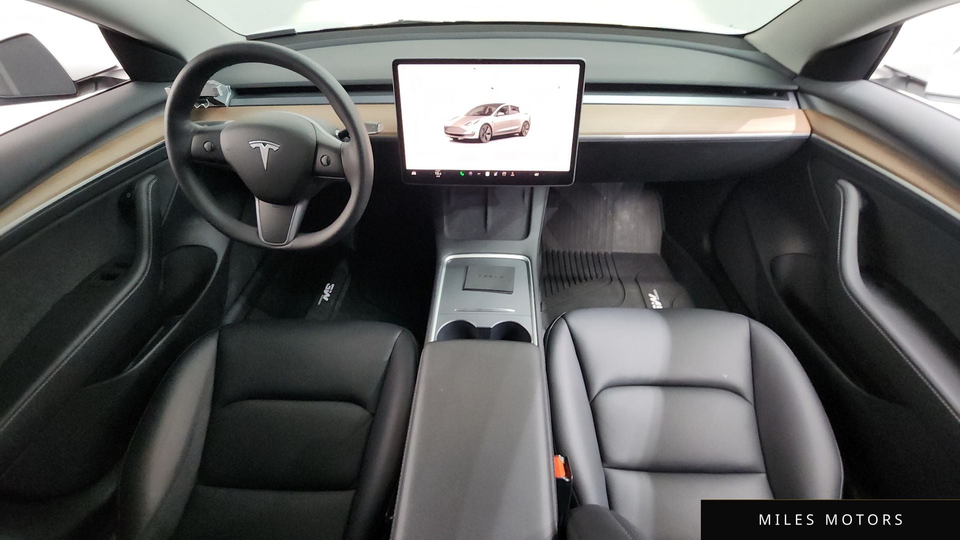 Tesla Model 3 2022 — миниатюра 7