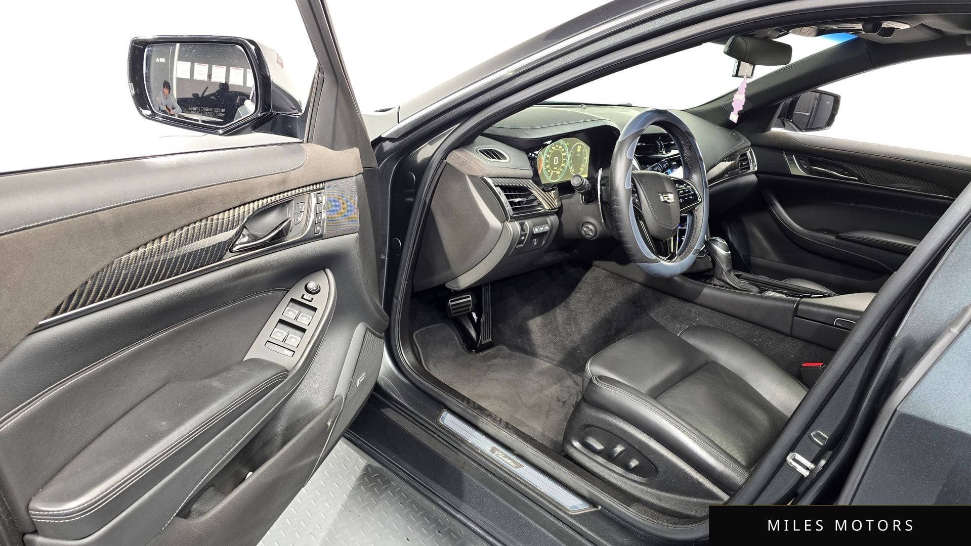Cadillac CTS 2015 — миниатюра 10