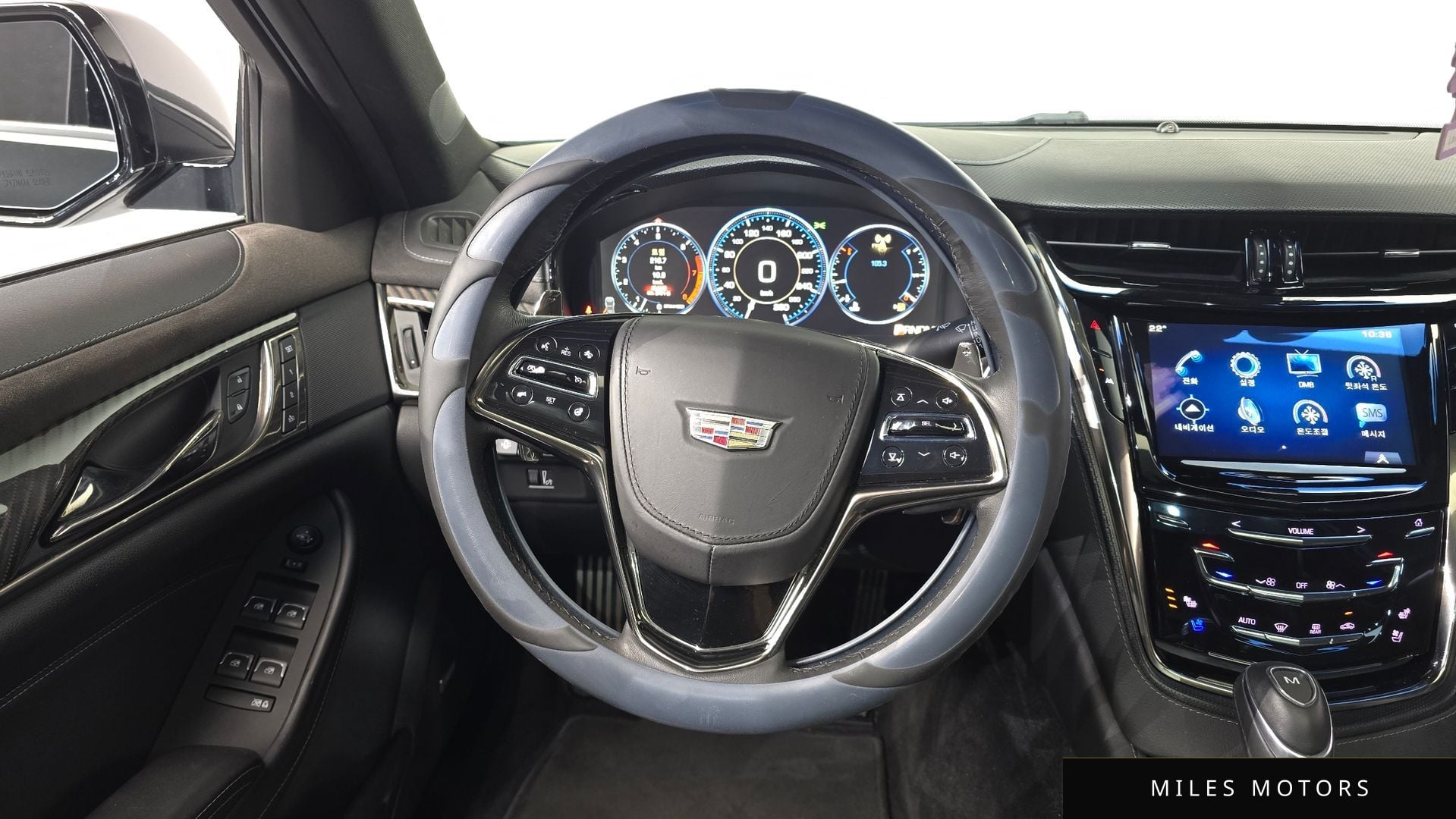 Cadillac CTS 2015 — миниатюра 12