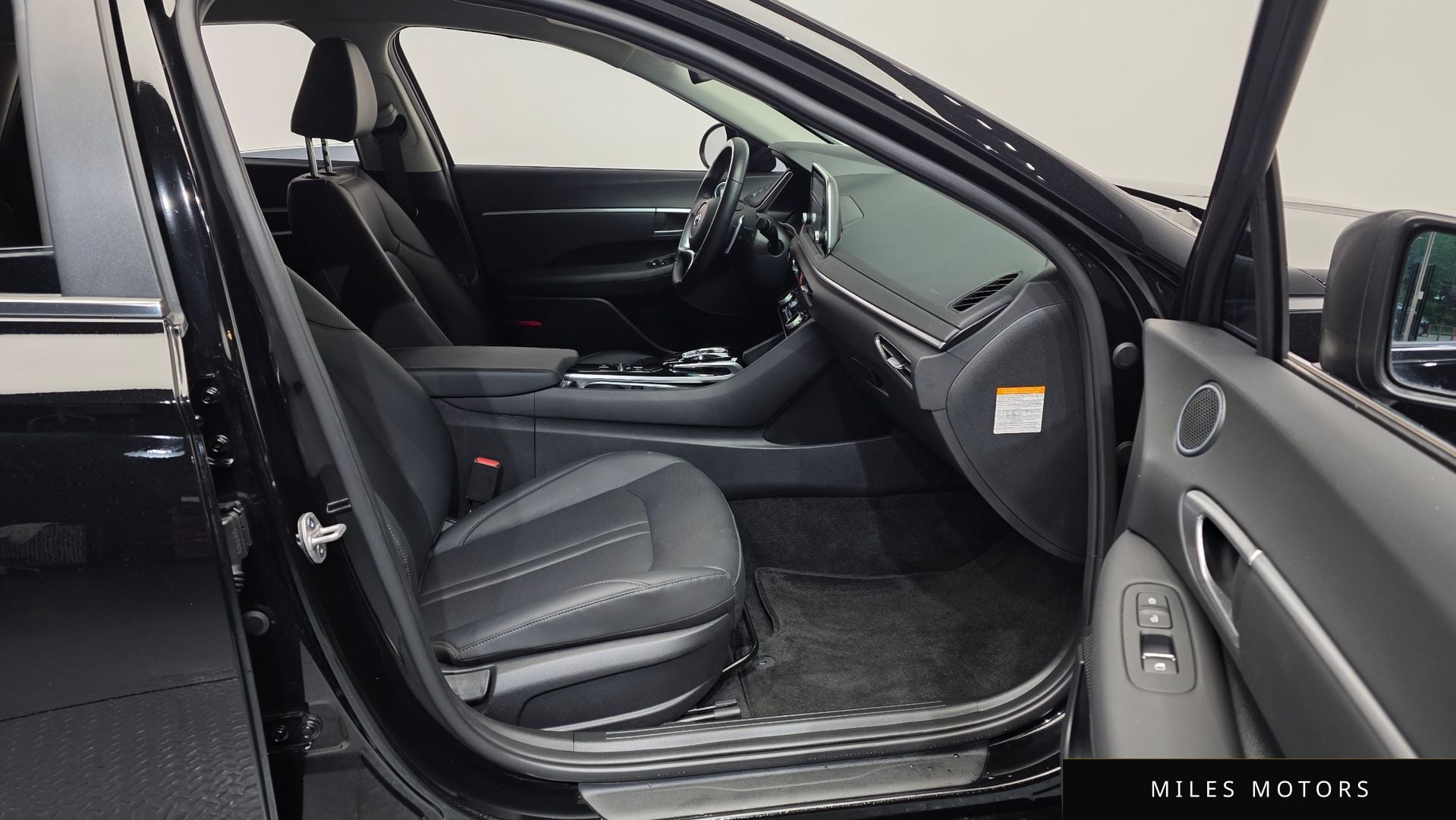 Hyundai Sonata 2023 — миниатюра 11