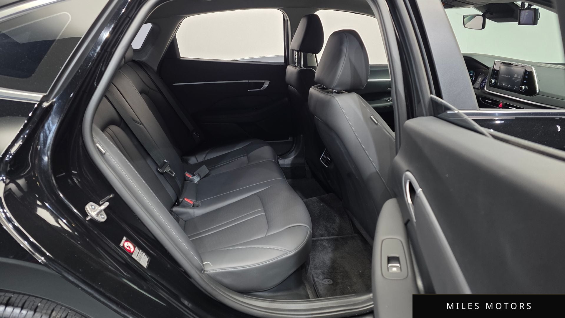 Hyundai Sonata 2023 — миниатюра 12