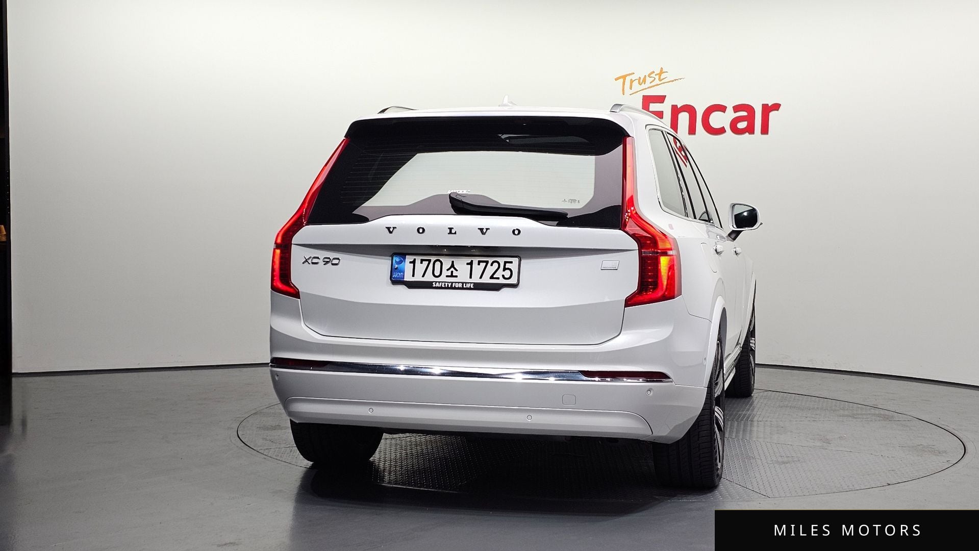 Volvo XC90 2023 — миниатюра 4