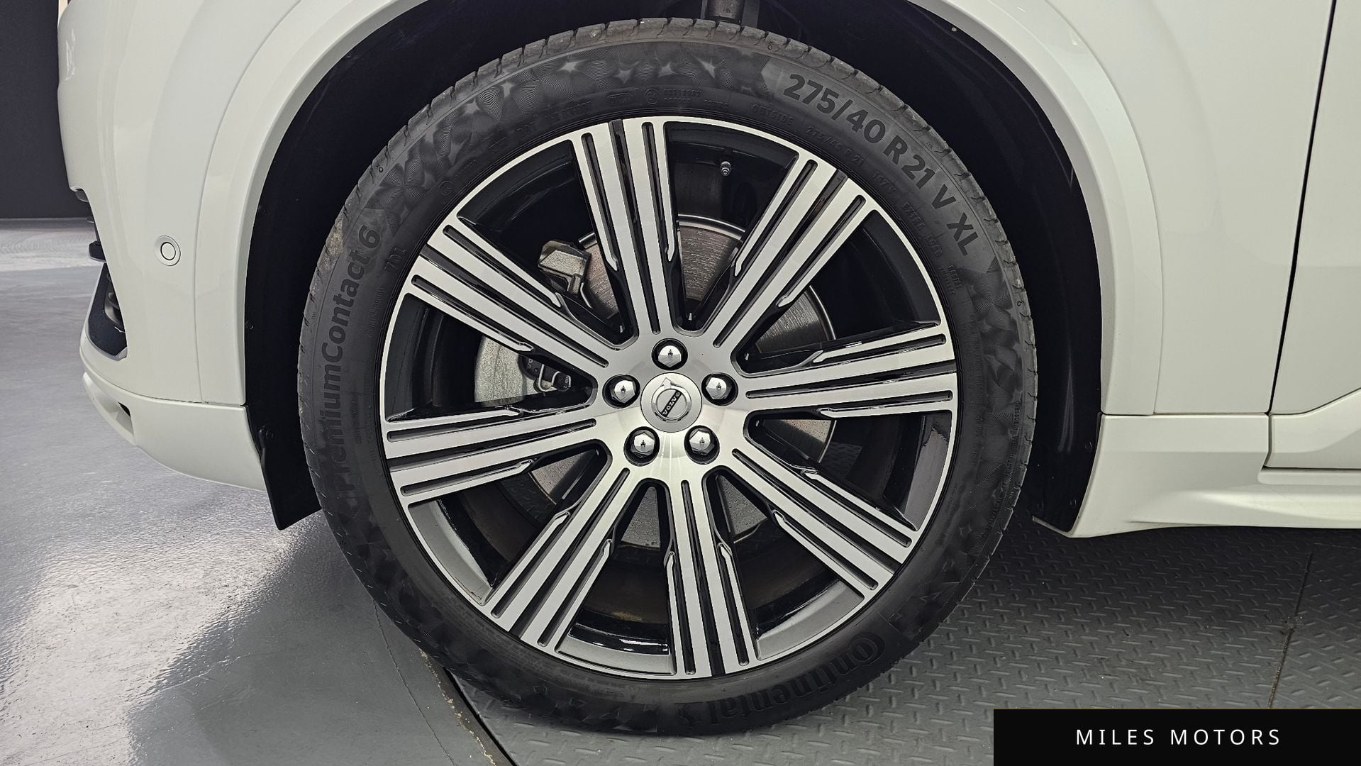 Volvo XC90 2023 — миниатюра 5