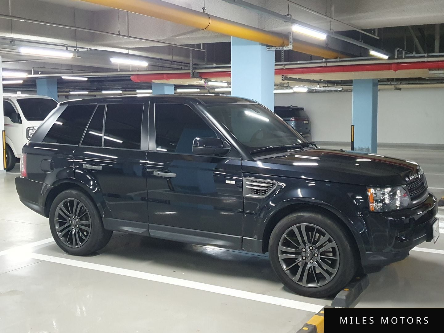 Land Rover Range Rover Sport 2011 — миниатюра 3