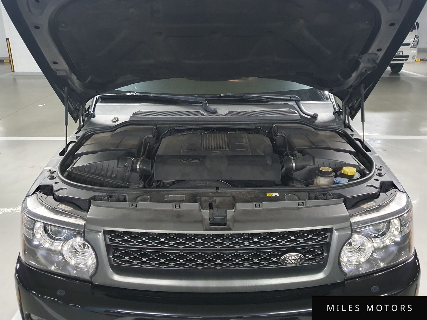 Land Rover Range Rover Sport 2011 — миниатюра 6
