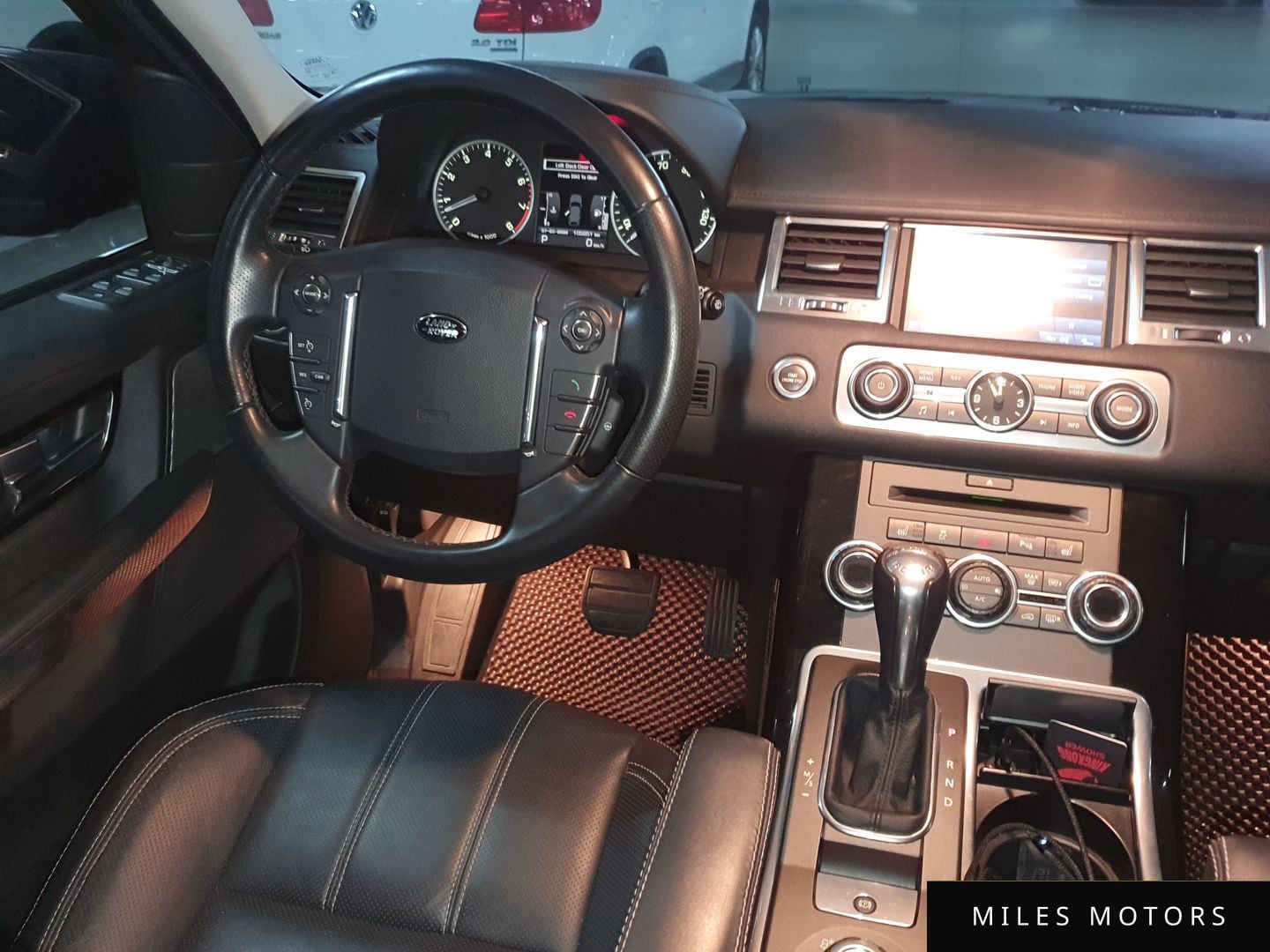 Land Rover Range Rover Sport 2011 — миниатюра 7
