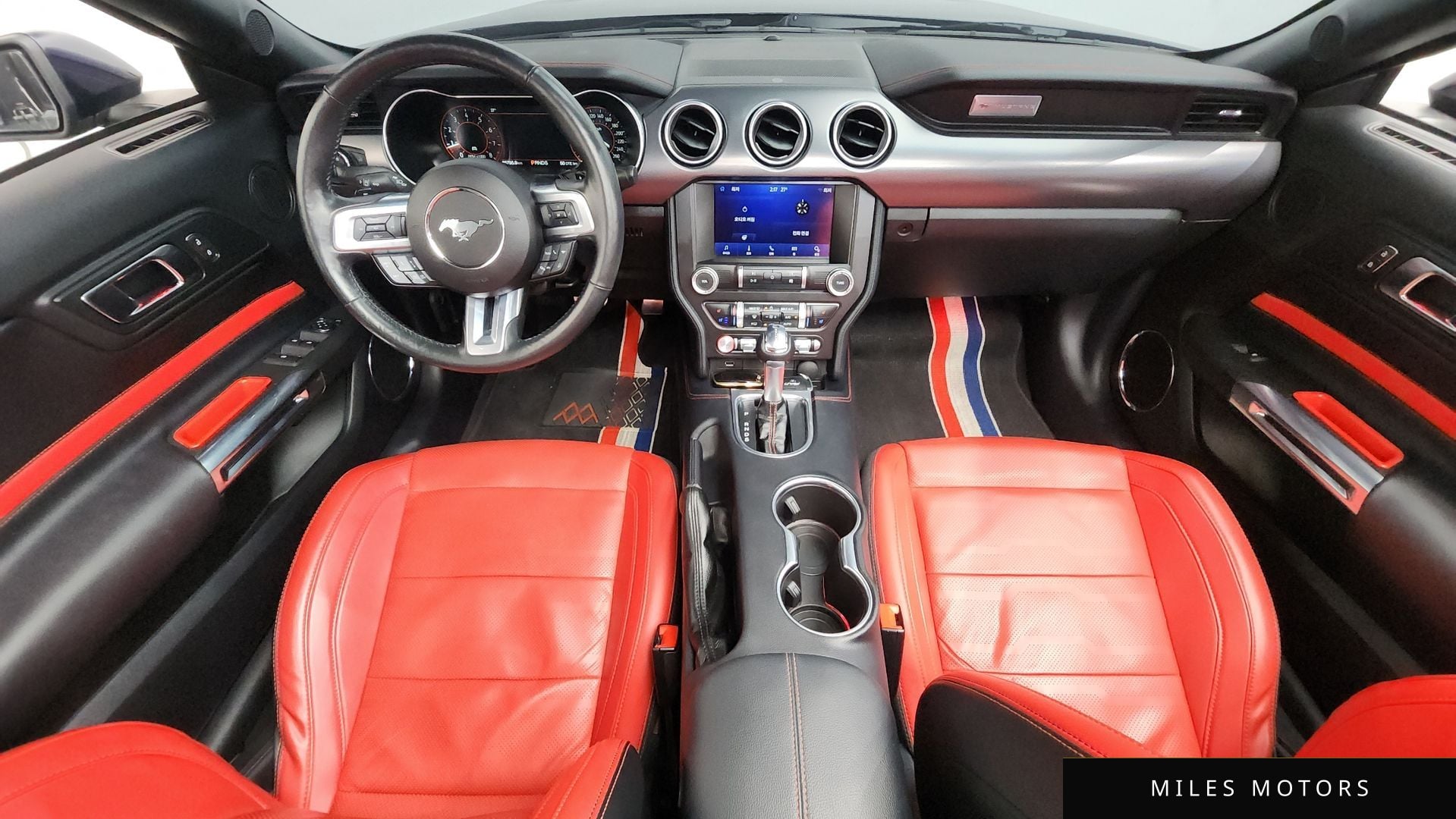 Ford Mustang 2021 — миниатюра 10