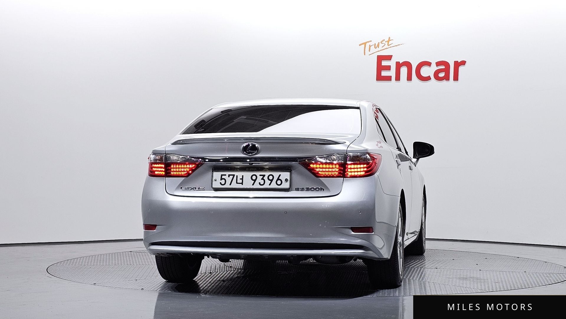 Лексус ES300h 2013 — миниатюра 4