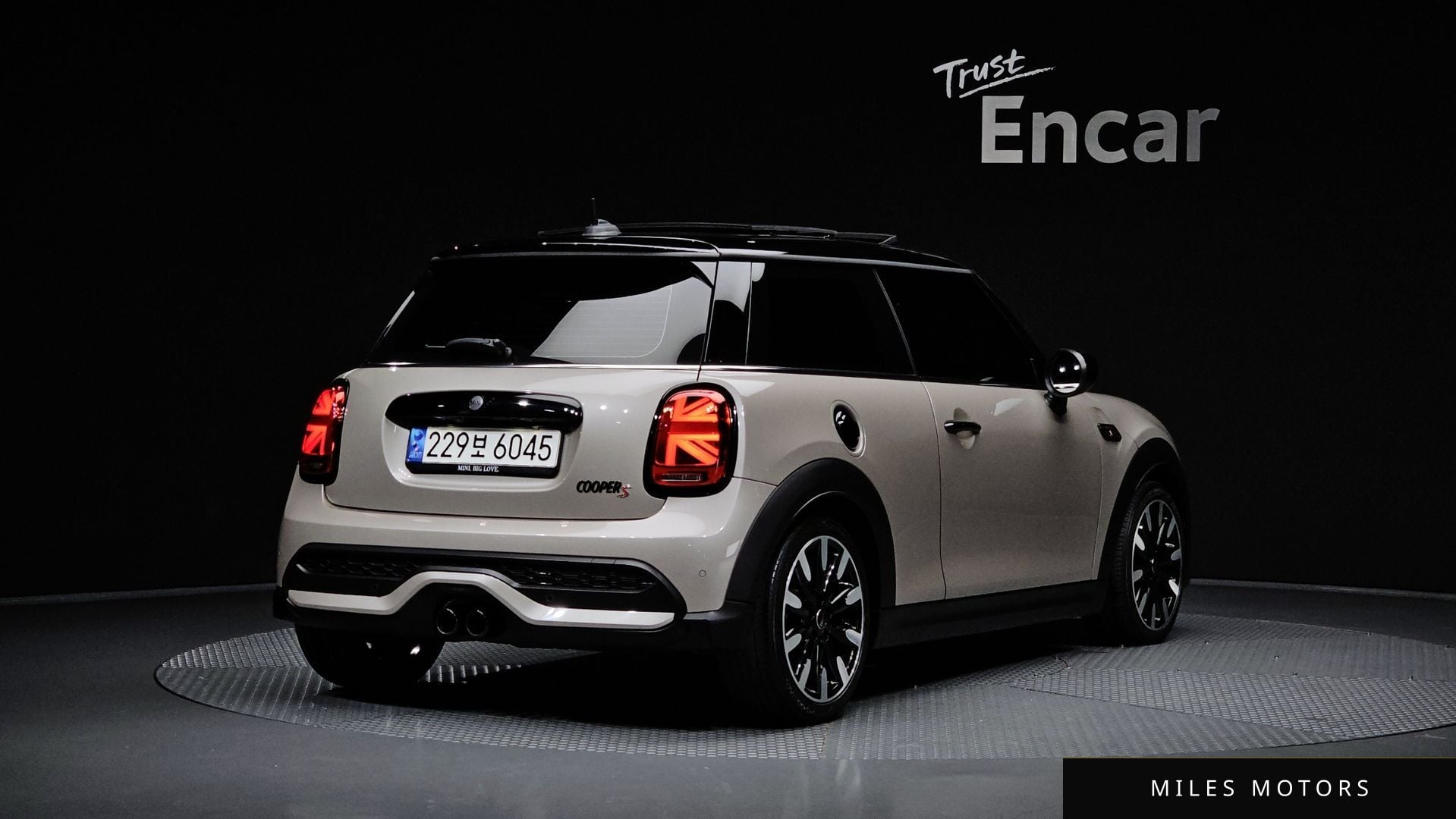 MINI Cooper S 2022 — миниатюра 2