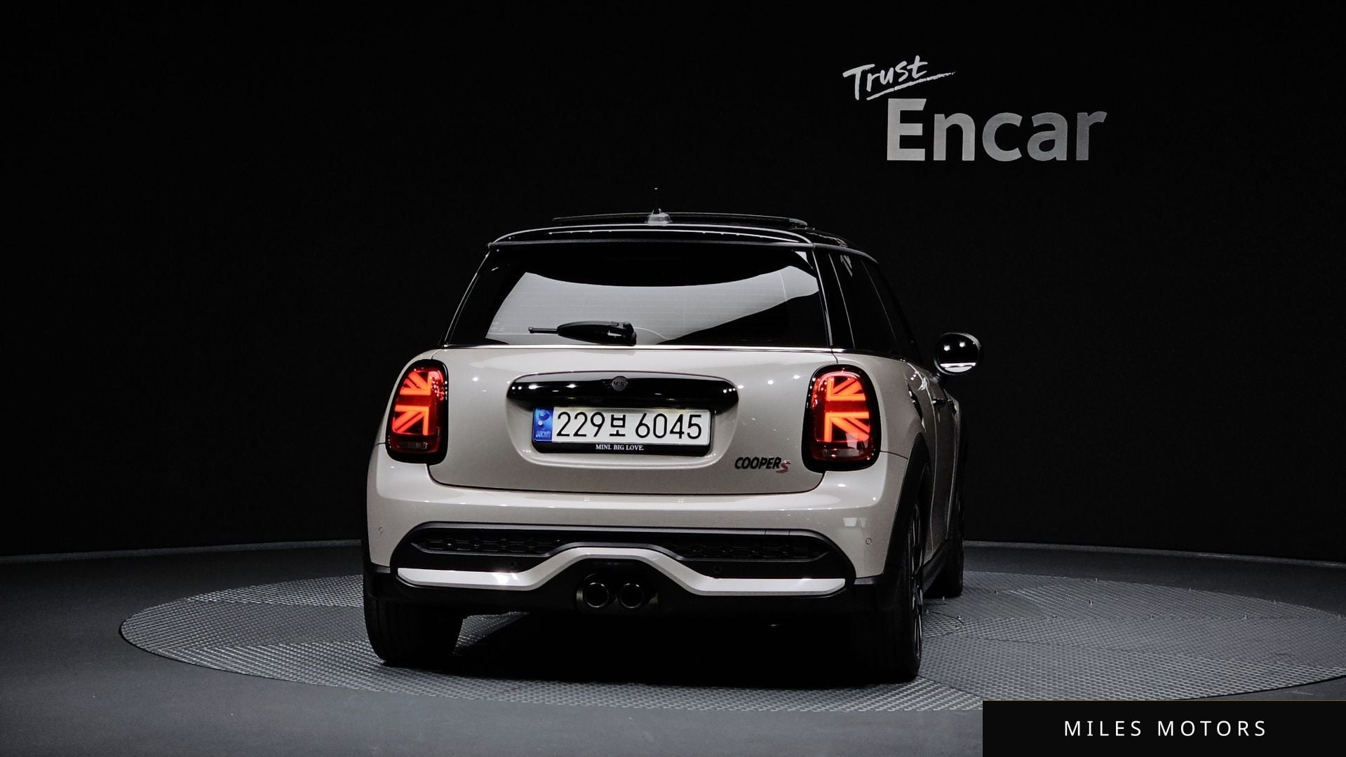 MINI Cooper S 2022 — миниатюра 4