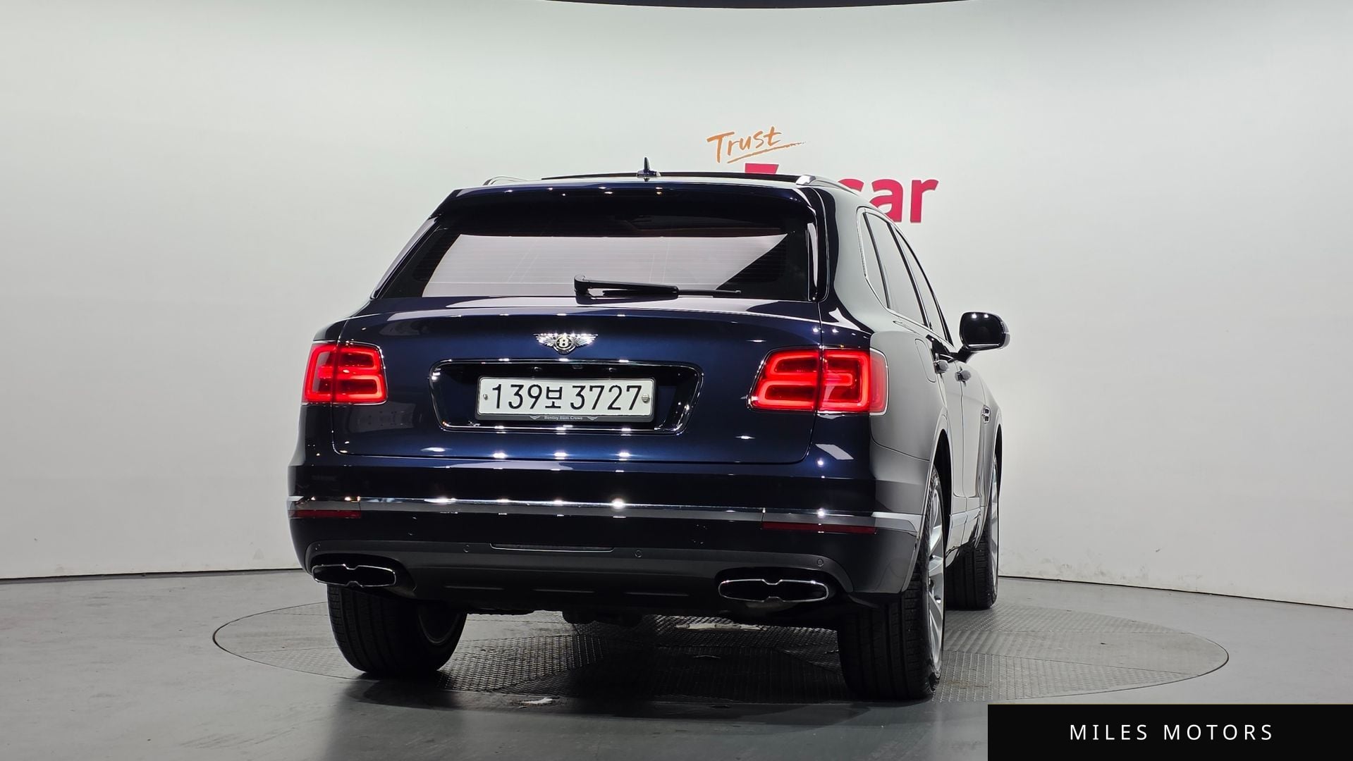 Bentley Bentayga 2019 — миниатюра 4