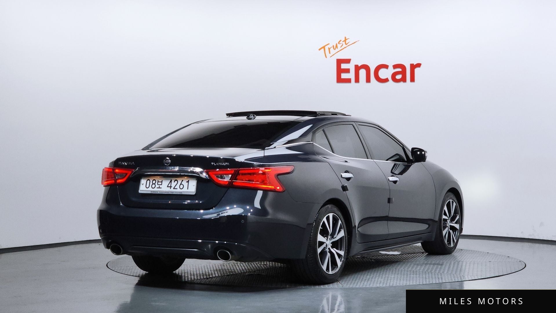 Nissan Maxima 2017 — миниатюра 2