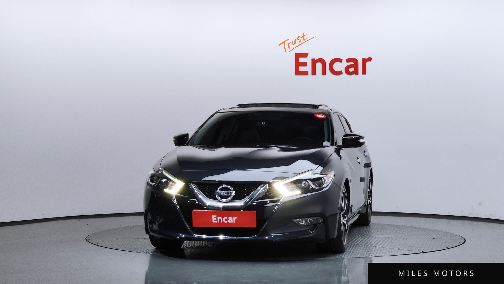 Nissan Maxima 2017 — миниатюра 3