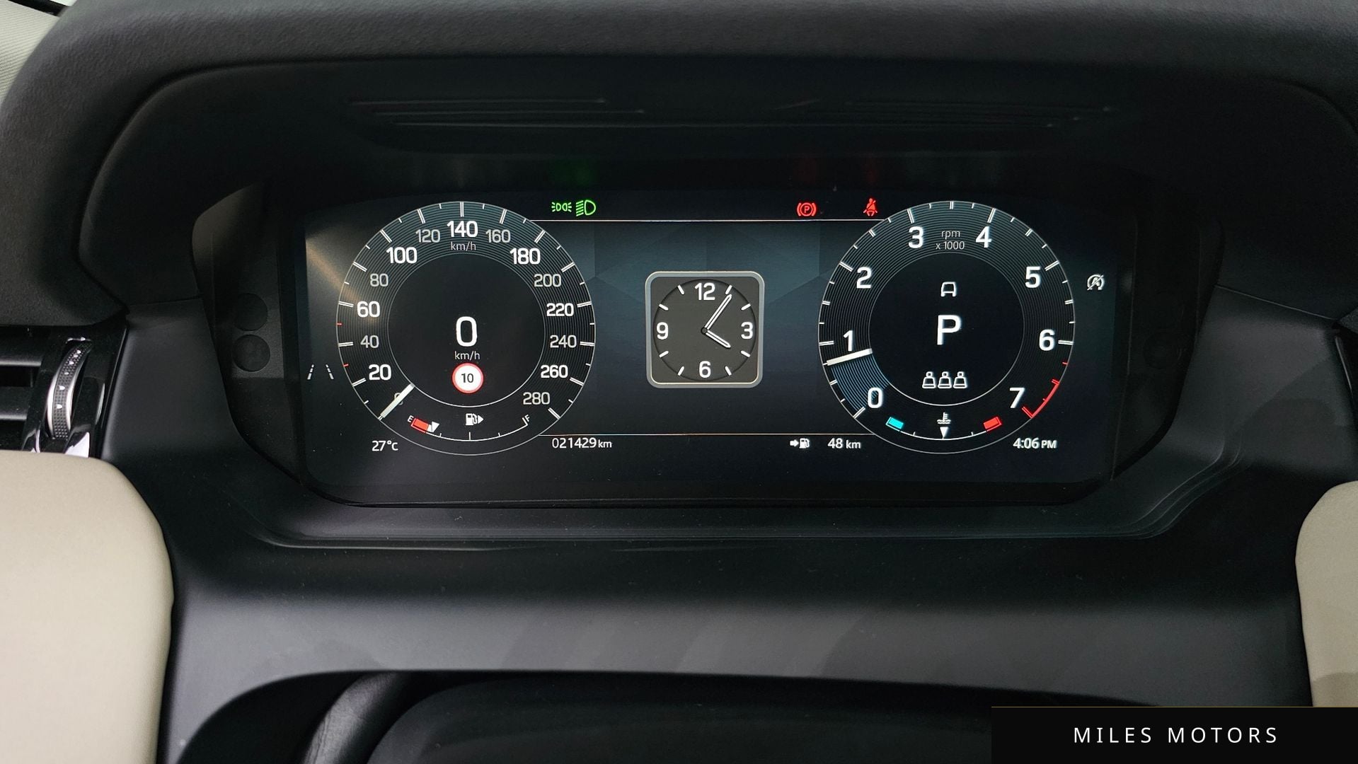Land Rover Discovery Sport 2025 — миниатюра 11