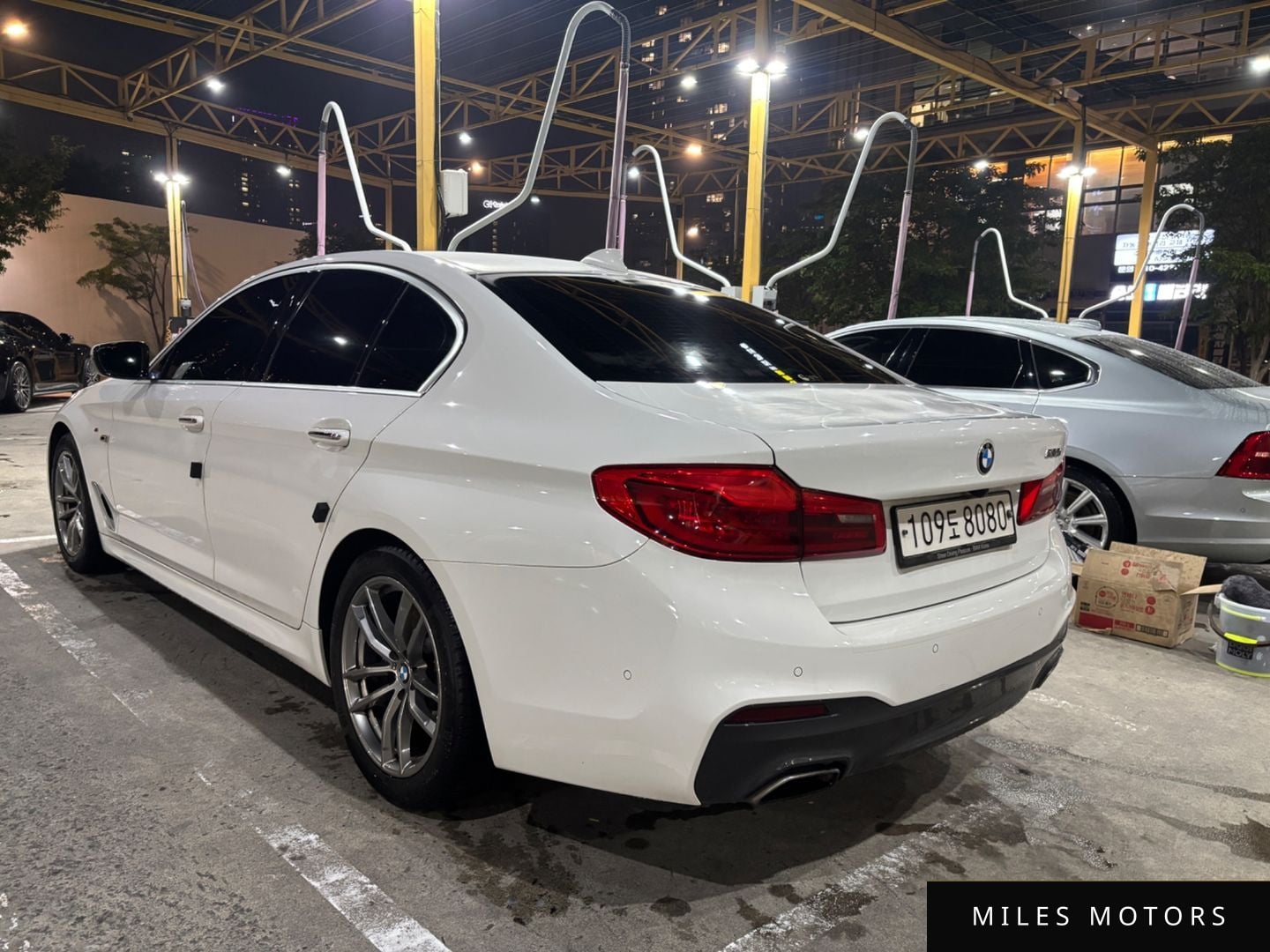 BMW 5 Series (G30) 2018 — миниатюра 3