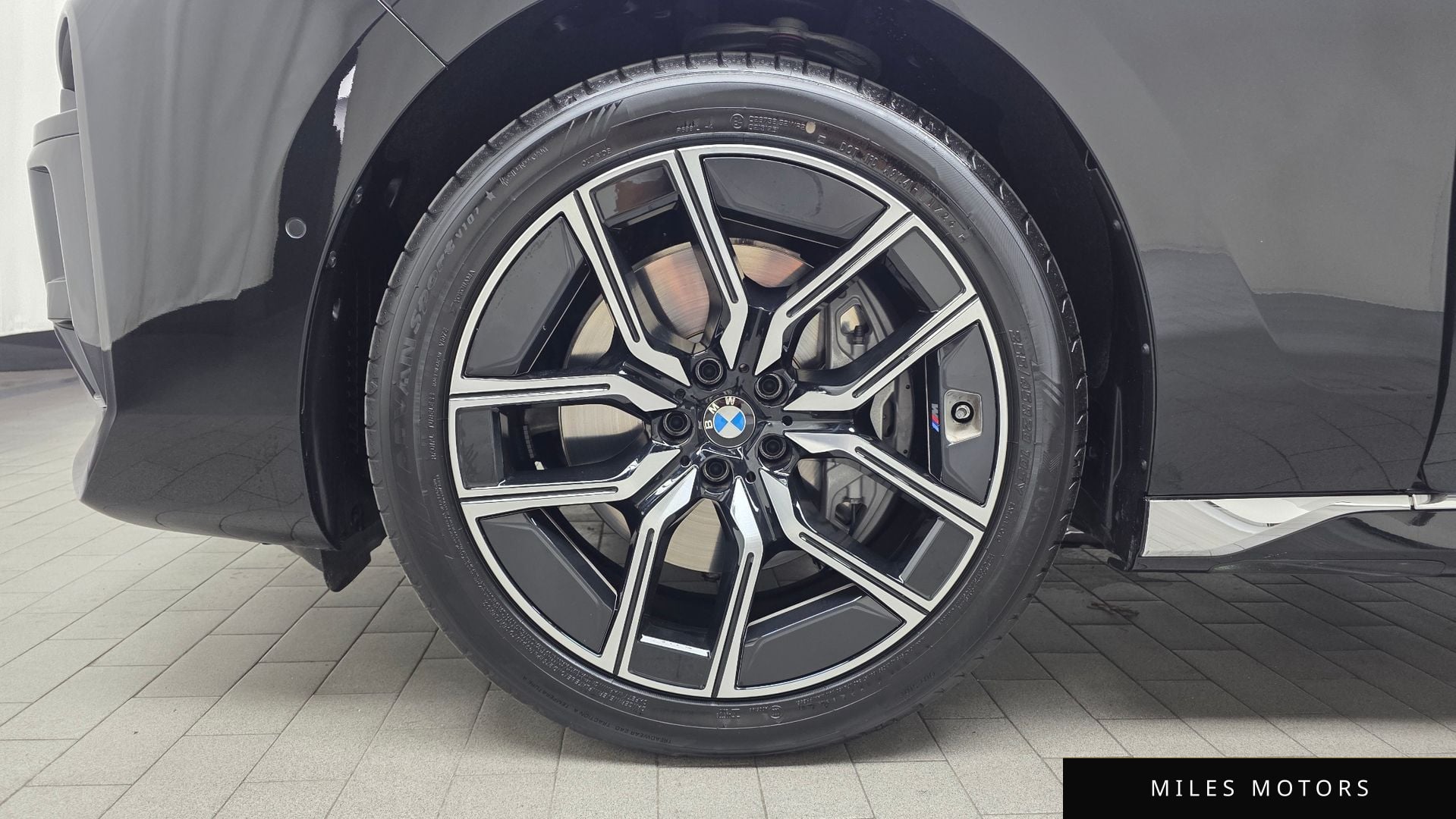 BMW 7 Series (G70) 2025 — миниатюра 5