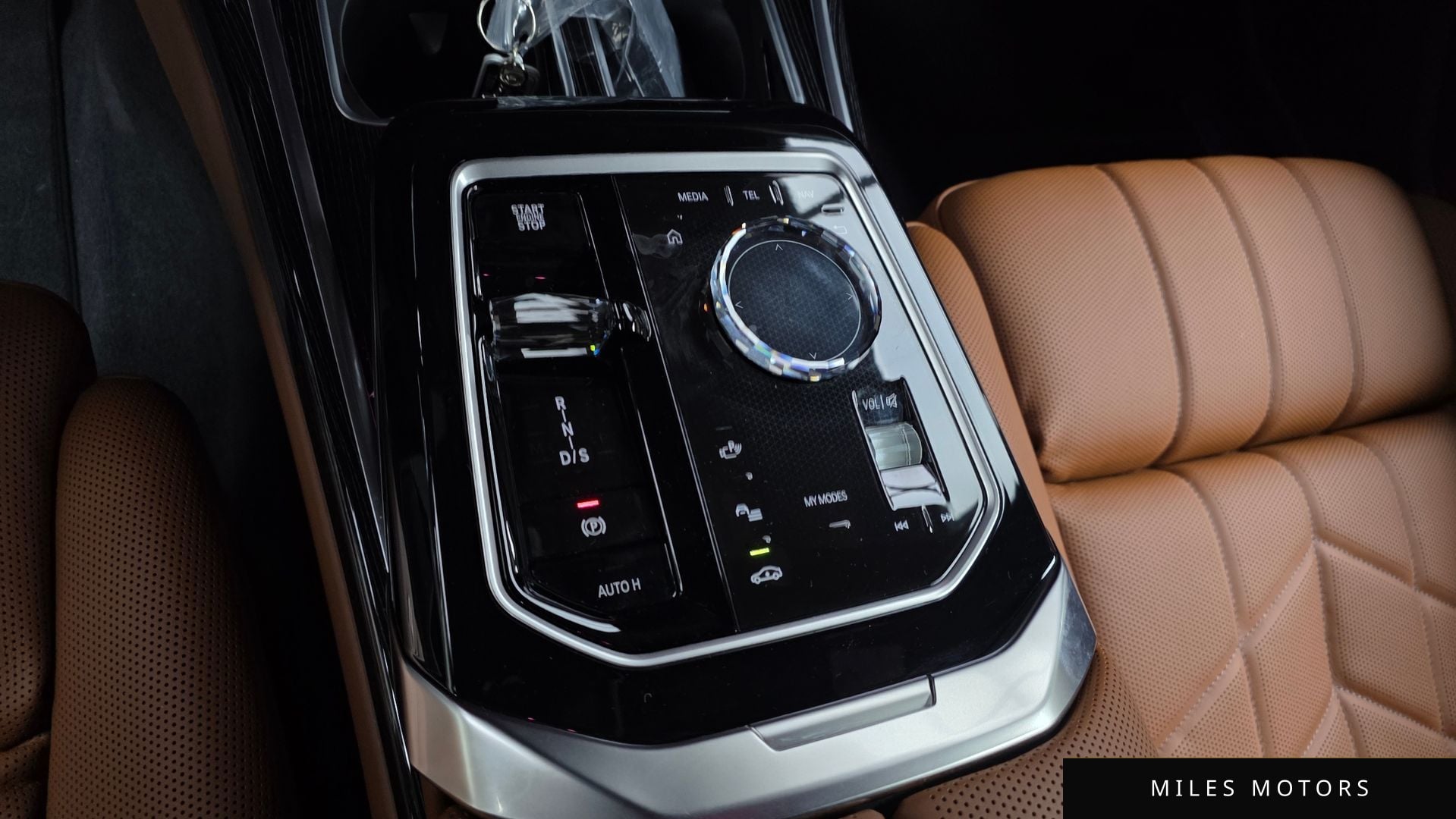 BMW 7 Series (G70) 2025 — миниатюра 12