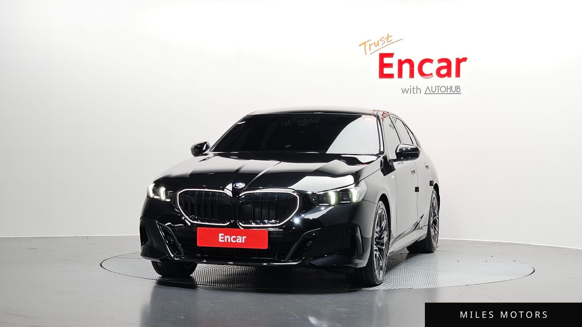 BMW 5 Series (G60) 2026 — миниатюра 3