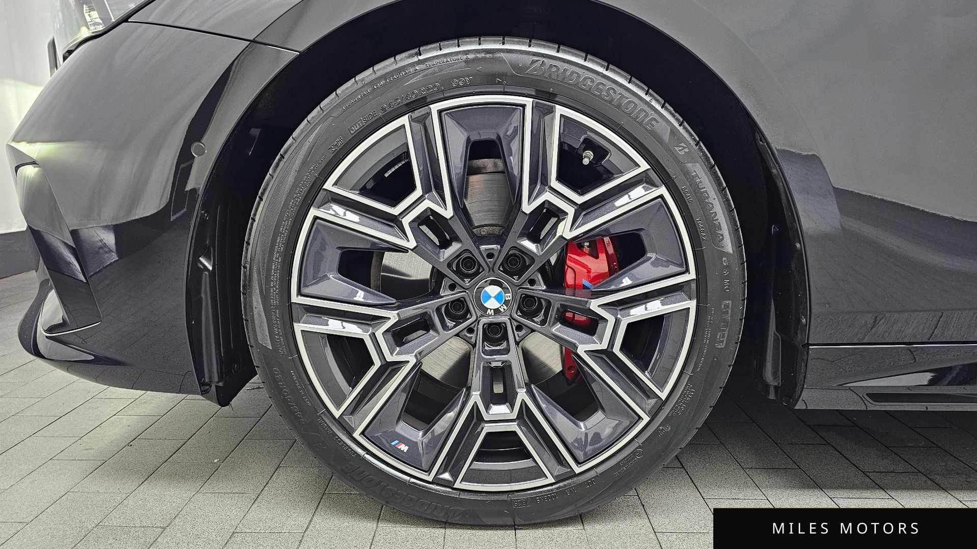 BMW 5 Series (G60) 2026 — миниатюра 5