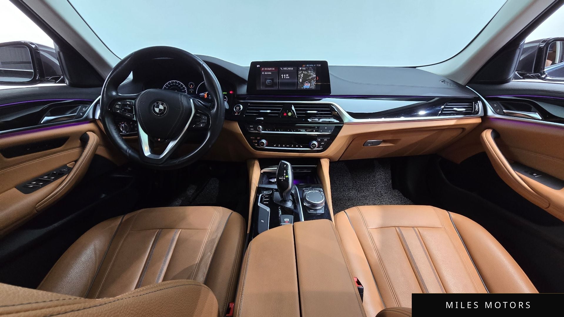 BMW 5 Series (G30) 2019 — миниатюра 10