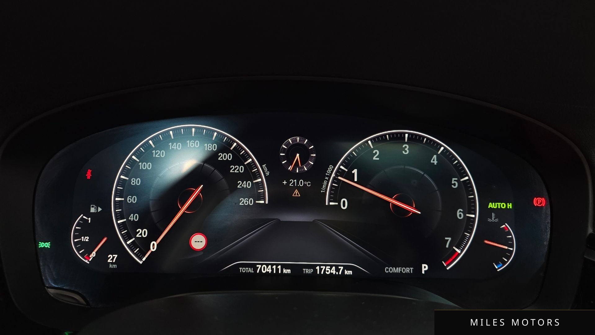BMW 5 Series (G30) 2019 — миниатюра 11