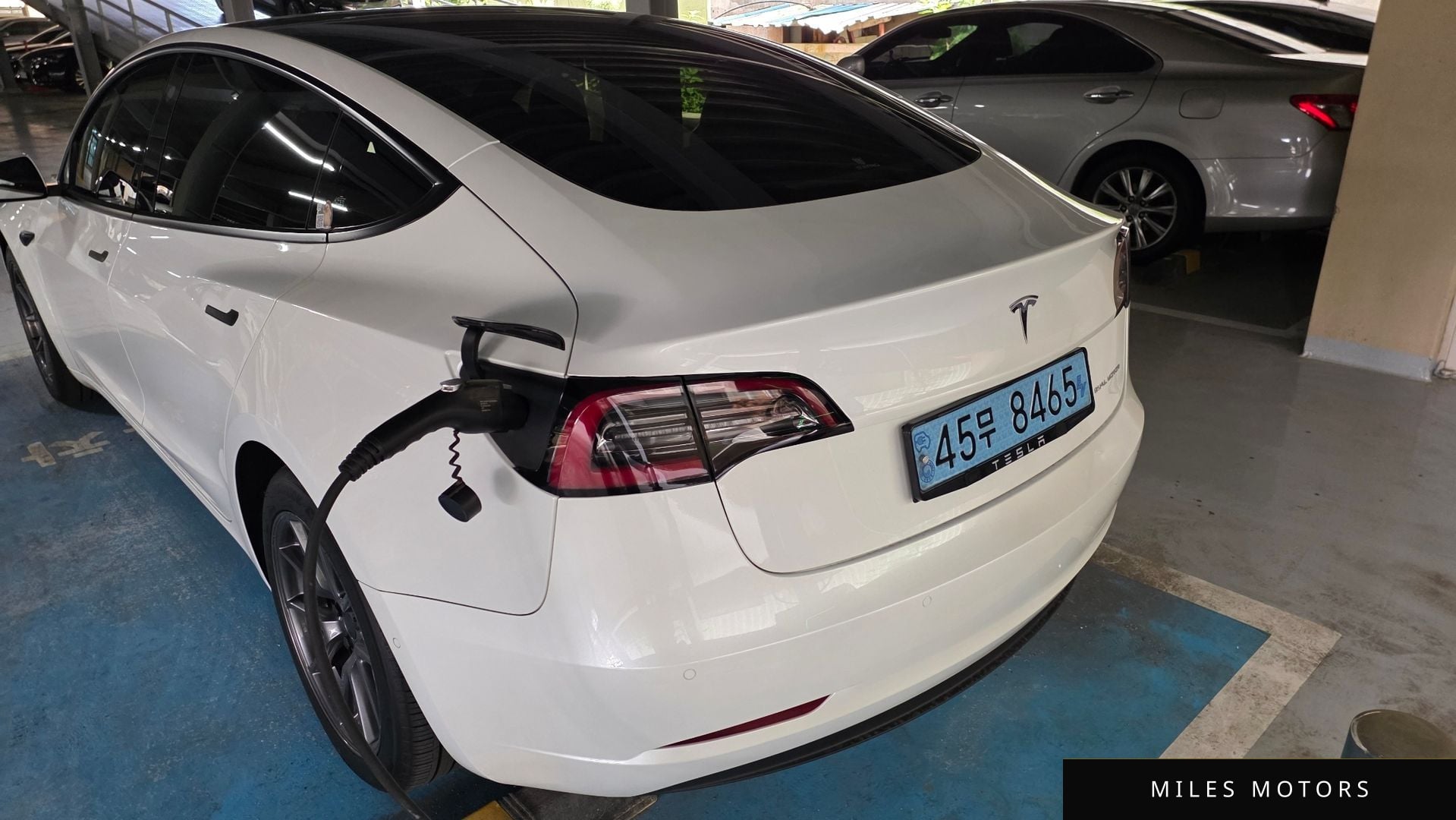 Tesla Model 3 2022 — миниатюра 4