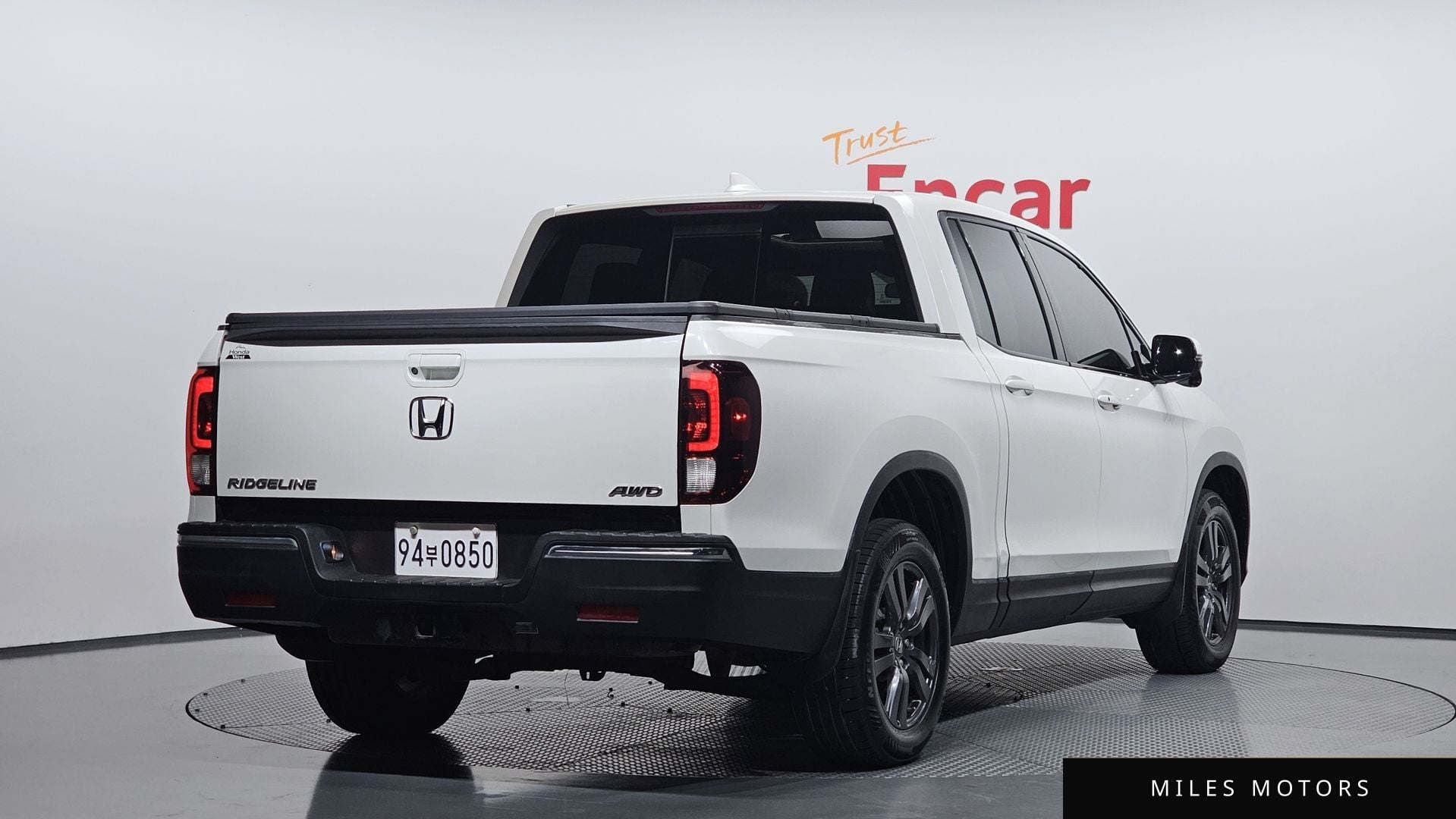Honda Ridgeline 2018 — миниатюра 2