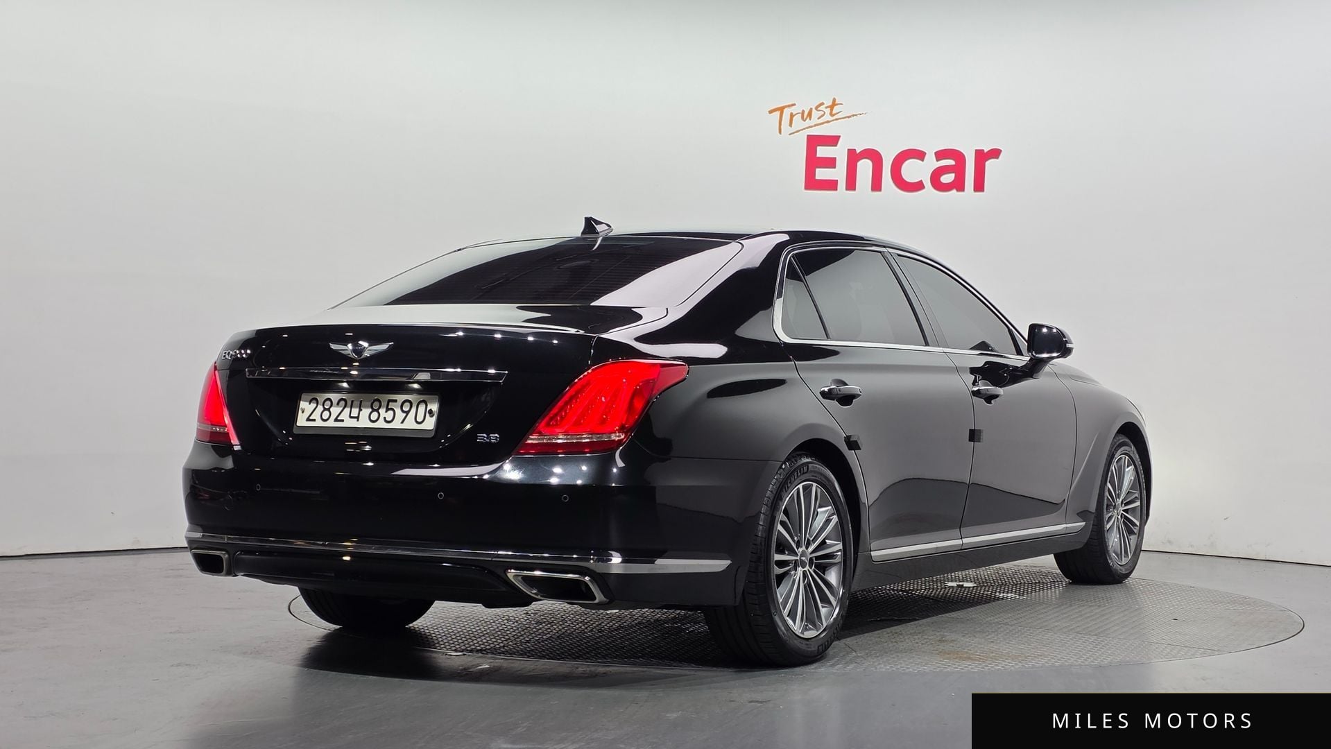 Genesis EQ900 2018 — миниатюра 2
