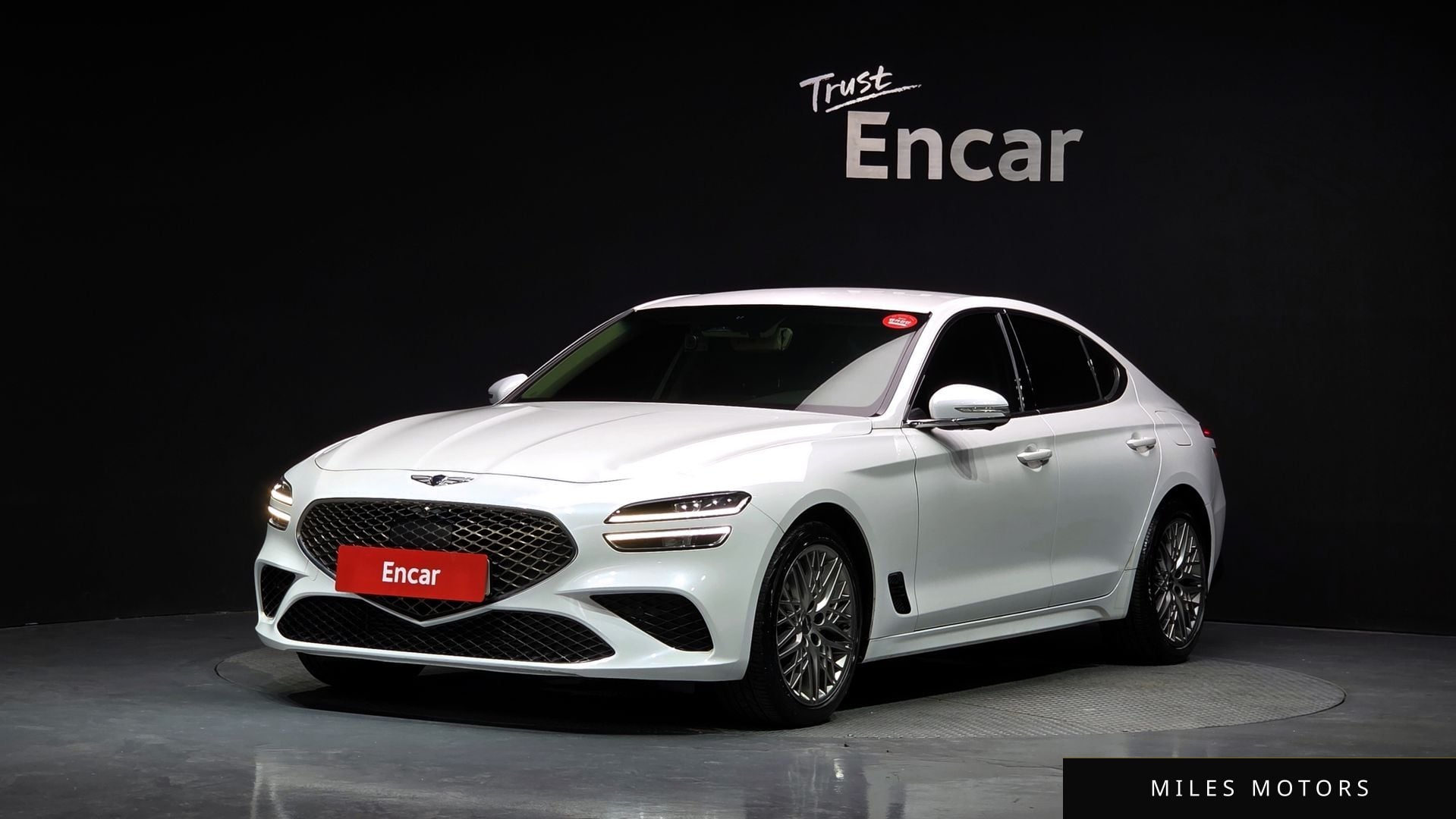 Genesis G70 2021 — фото 1 из 12