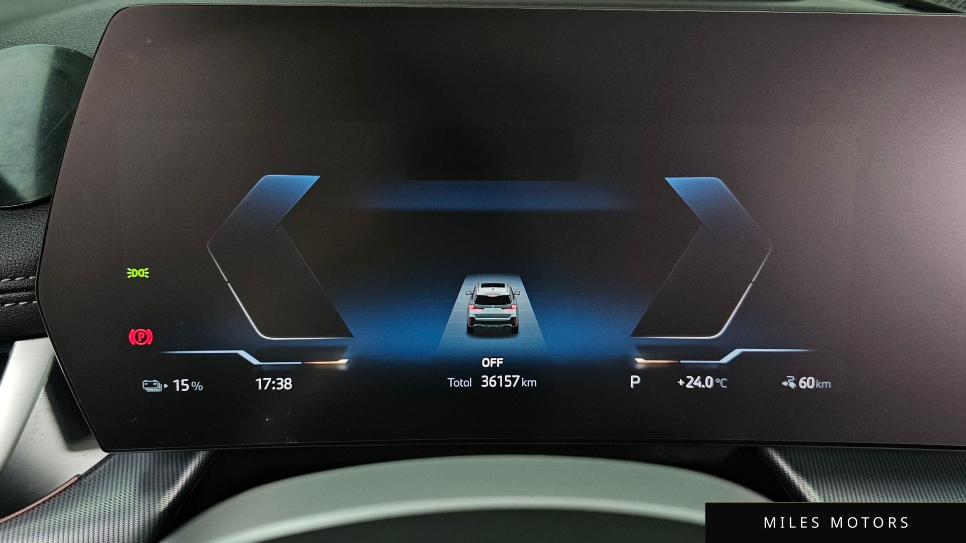 BMW iX1 (U11) 2025 — миниатюра 11