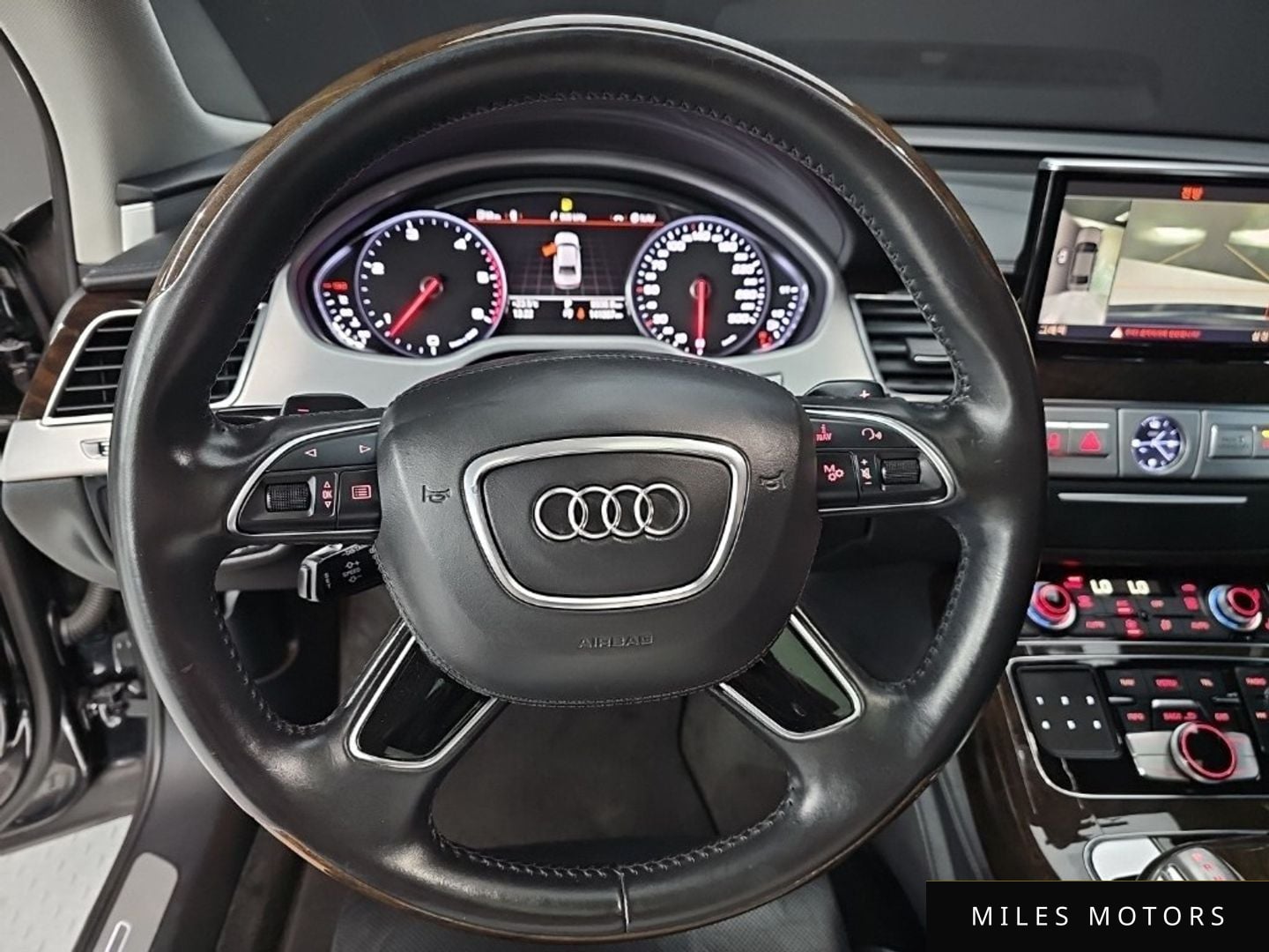 Audi A8 2015 — миниатюра 10