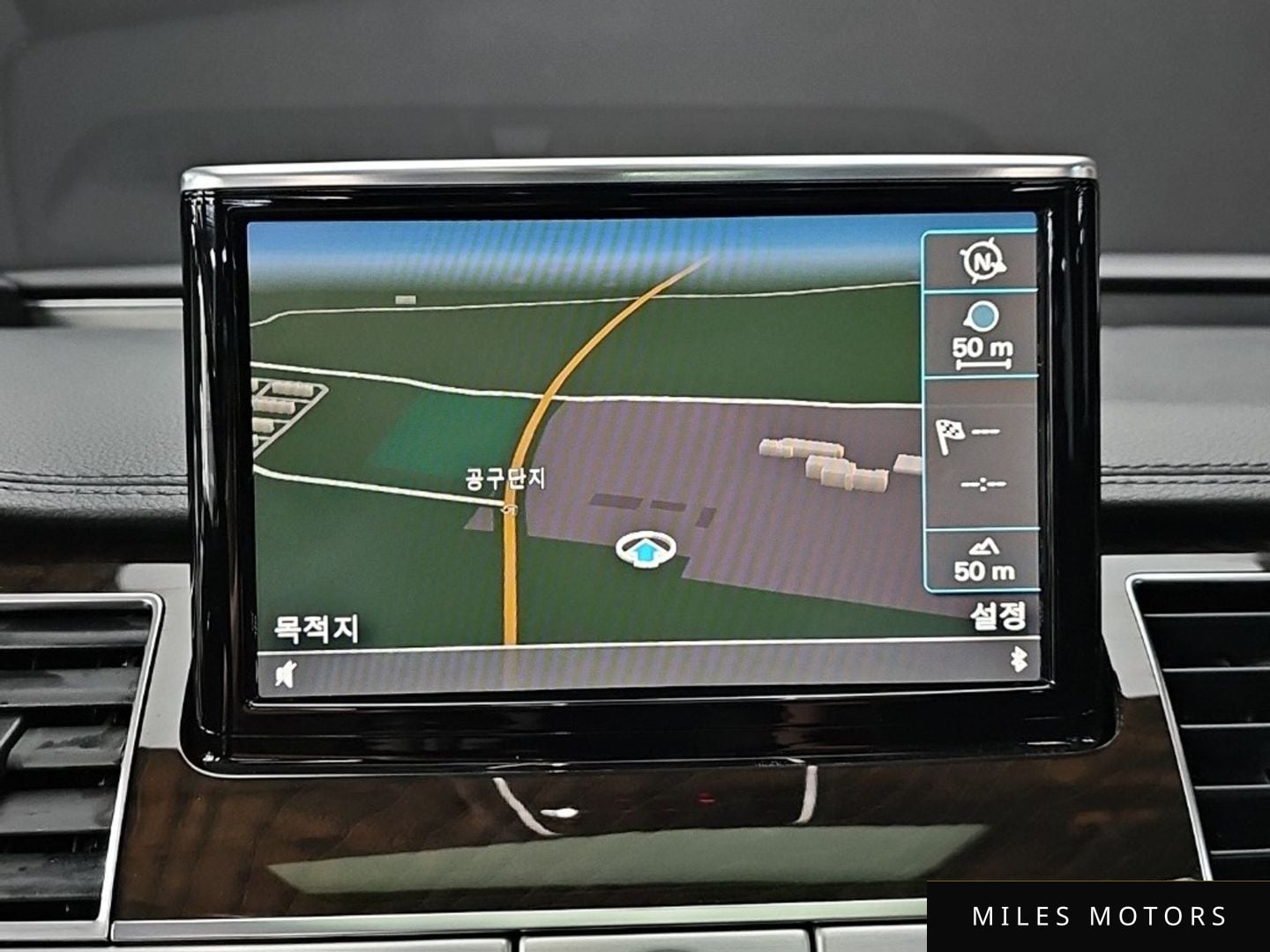 Audi A8 2015 — миниатюра 12