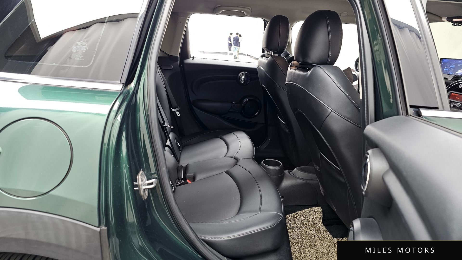 MINI Cooper 2016 — миниатюра 12