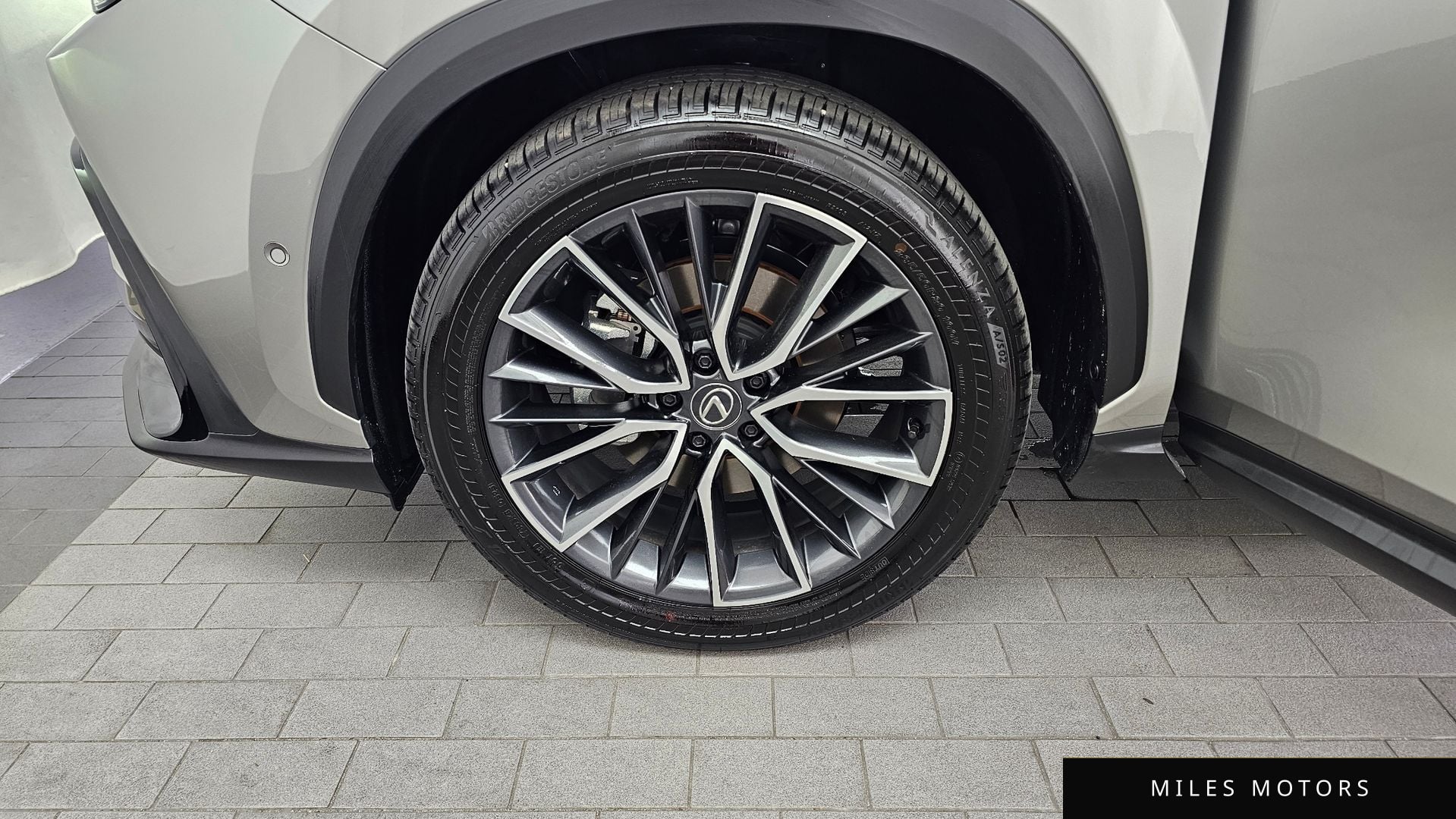 Лексус NX350h 2025 — миниатюра 5