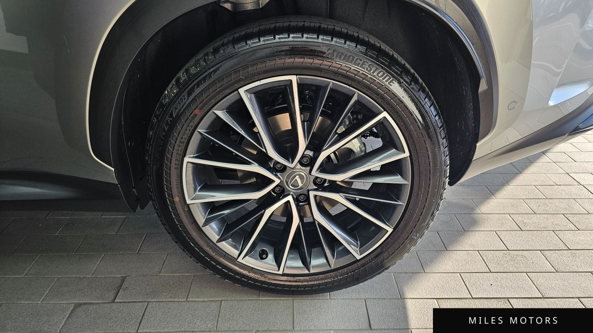 Лексус NX350h 2025 — миниатюра 7