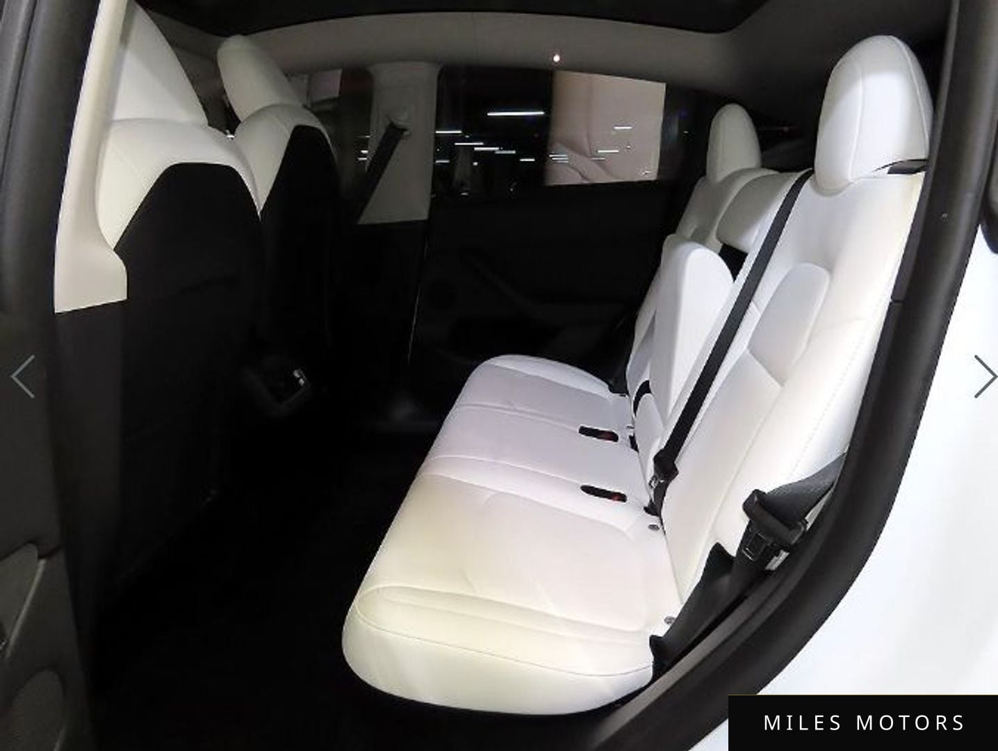 Tesla Model Y 2023 — миниатюра 7