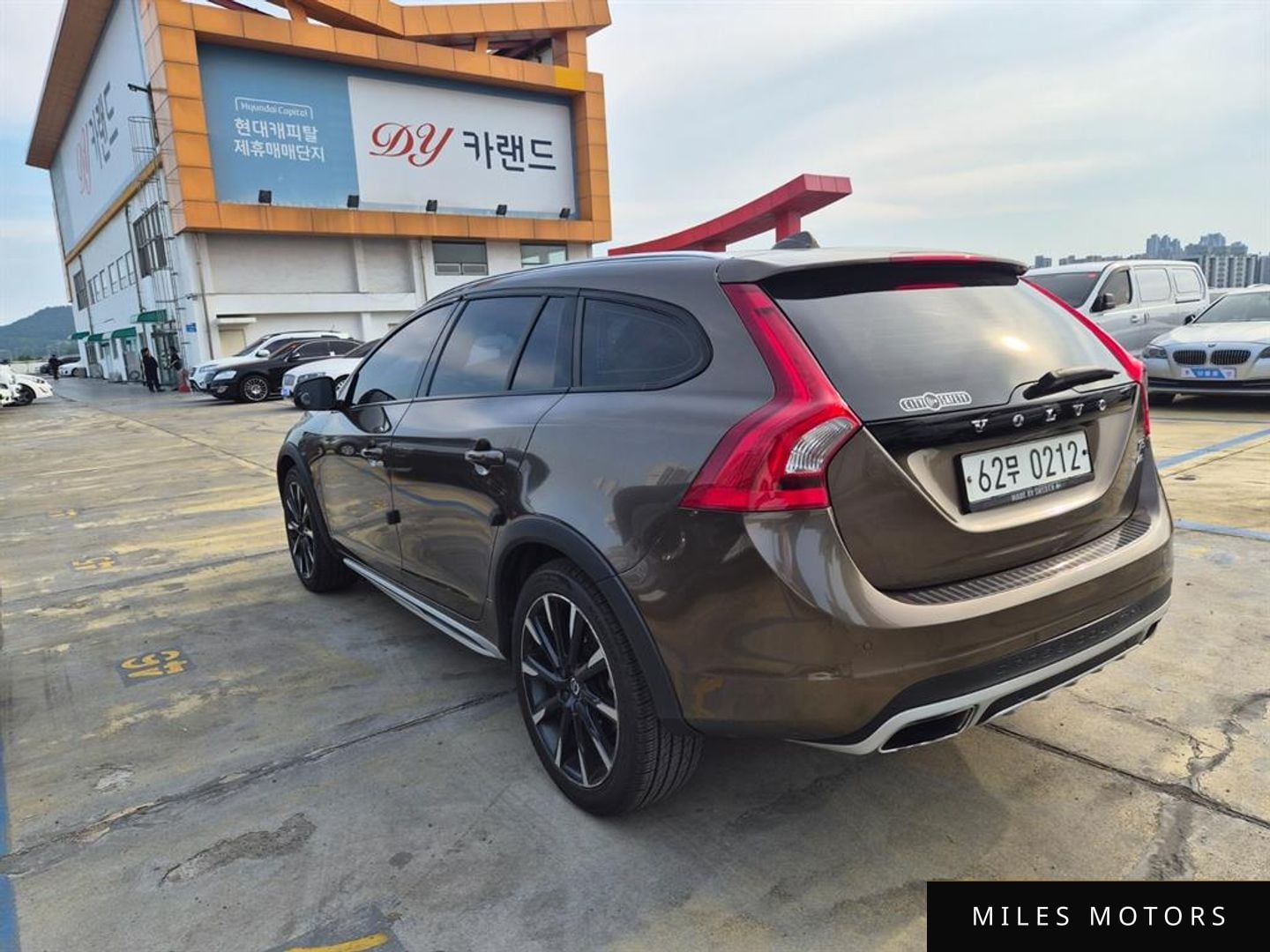 Volvo V60 2016 — миниатюра 3