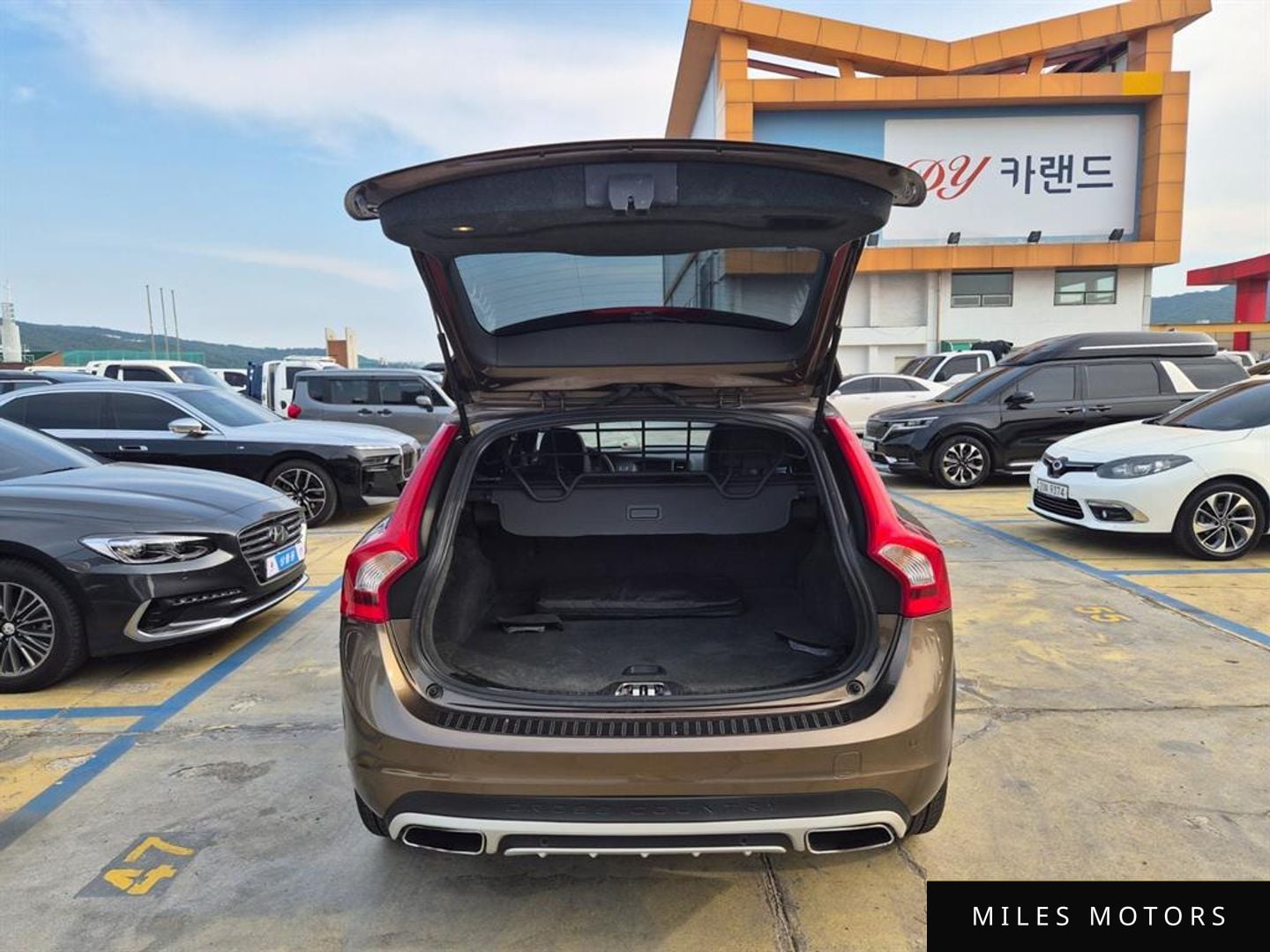 Volvo V60 2016 — миниатюра 5