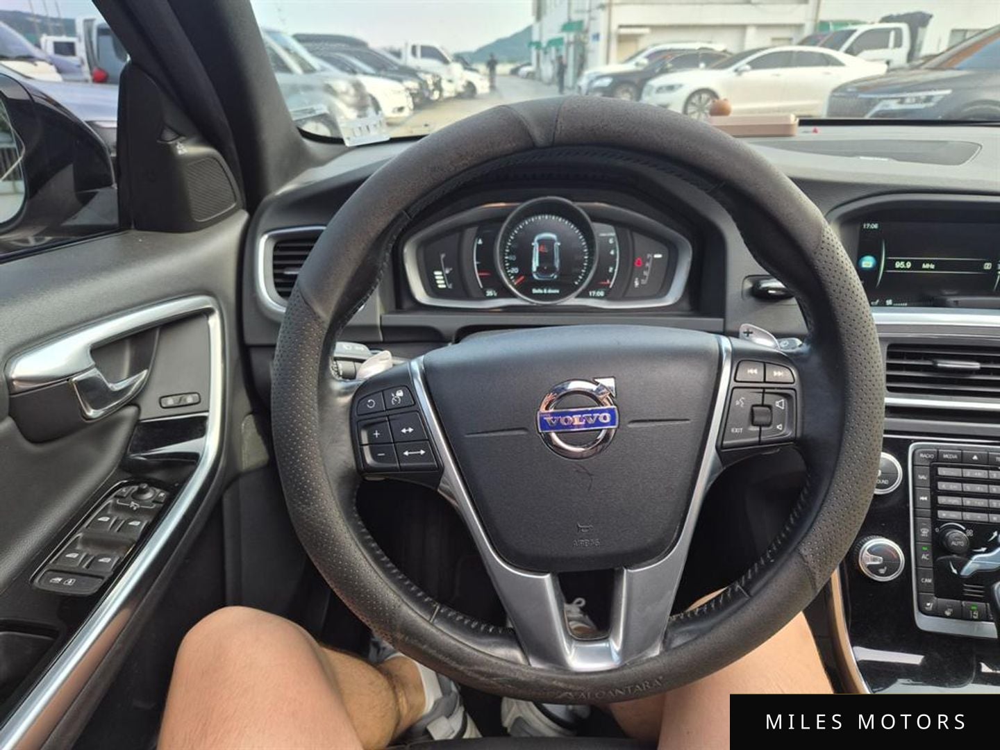 Volvo V60 2016 — миниатюра 8