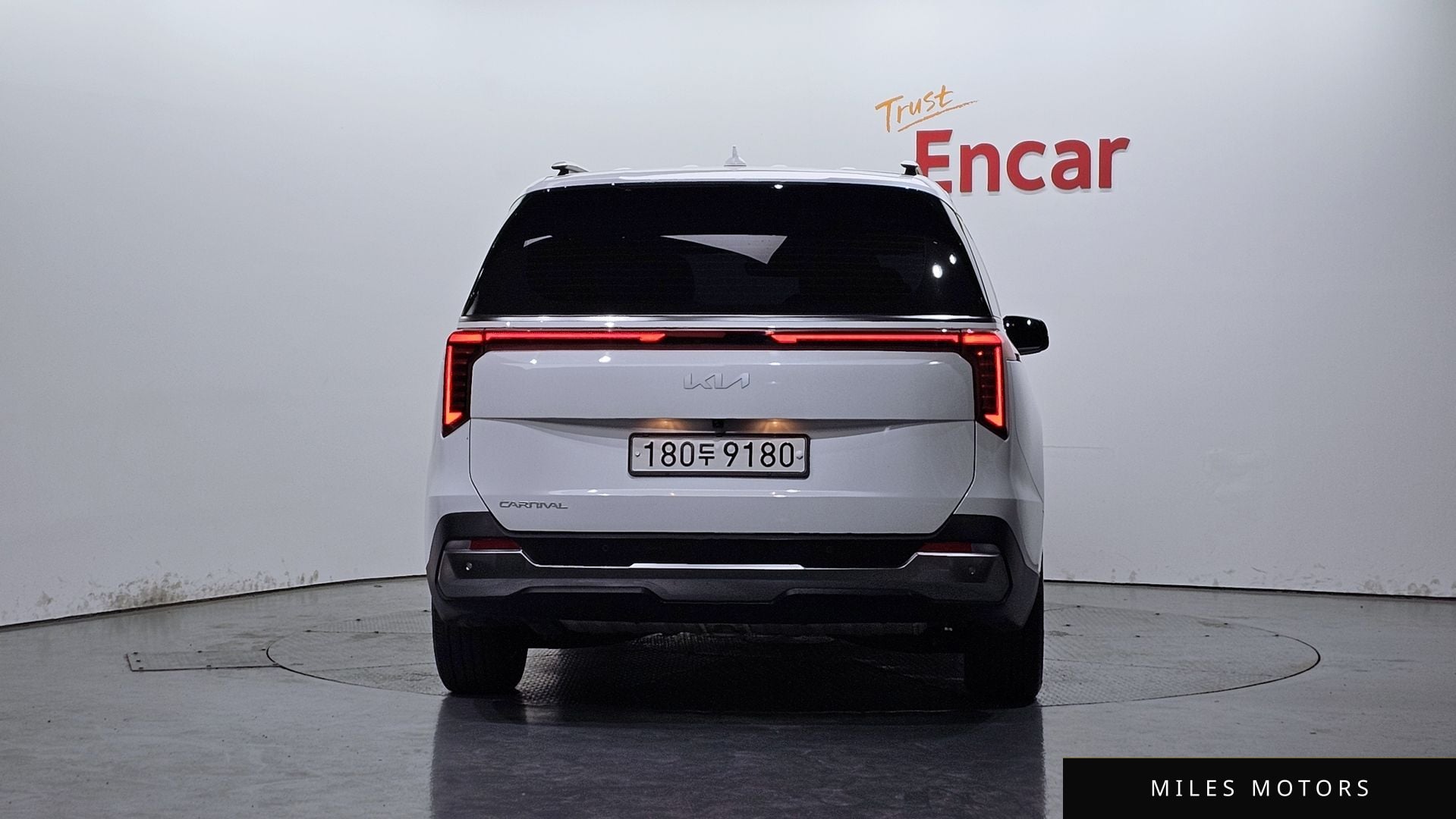 Kia Canival 2025 — миниатюра 3