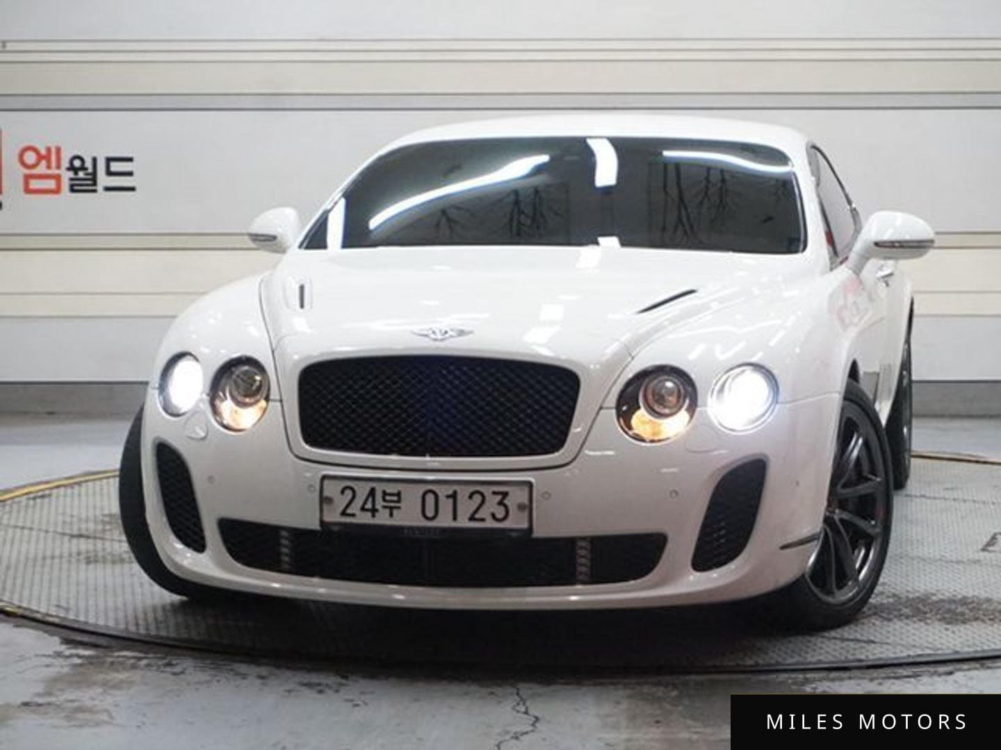 Bentley Continental GT 2010 — миниатюра 3